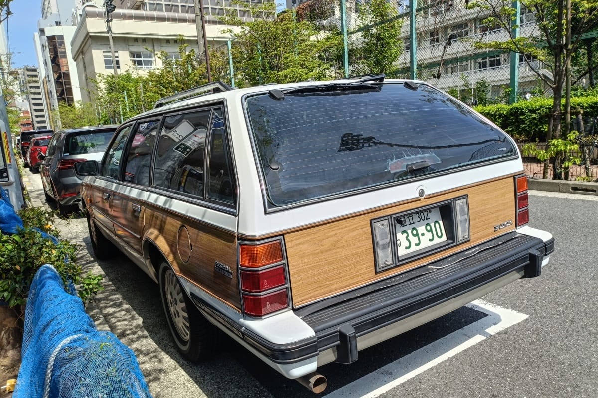 T87’s Singles Collection, Spring 2026 Edition – Part 4: More Foreign Cars (American & British) 26 IMG20260419101201 edited