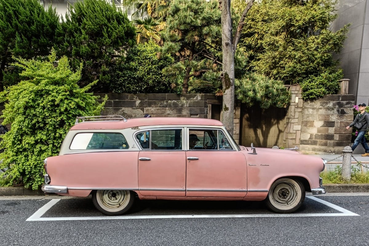 T87’s Singles Collection, Spring 2026 Edition – Part 4: More Foreign Cars (American & British) 37 IMG20260420153456 edited