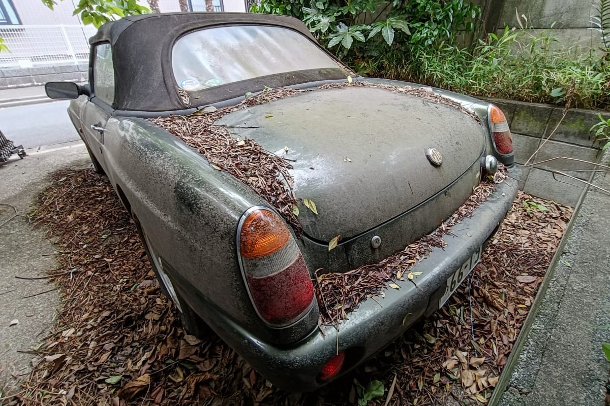 T87’s Singles Collection, Spring 2026 Edition – Part 4: More Foreign Cars (American & British) 88 IMG20260424130131 edited