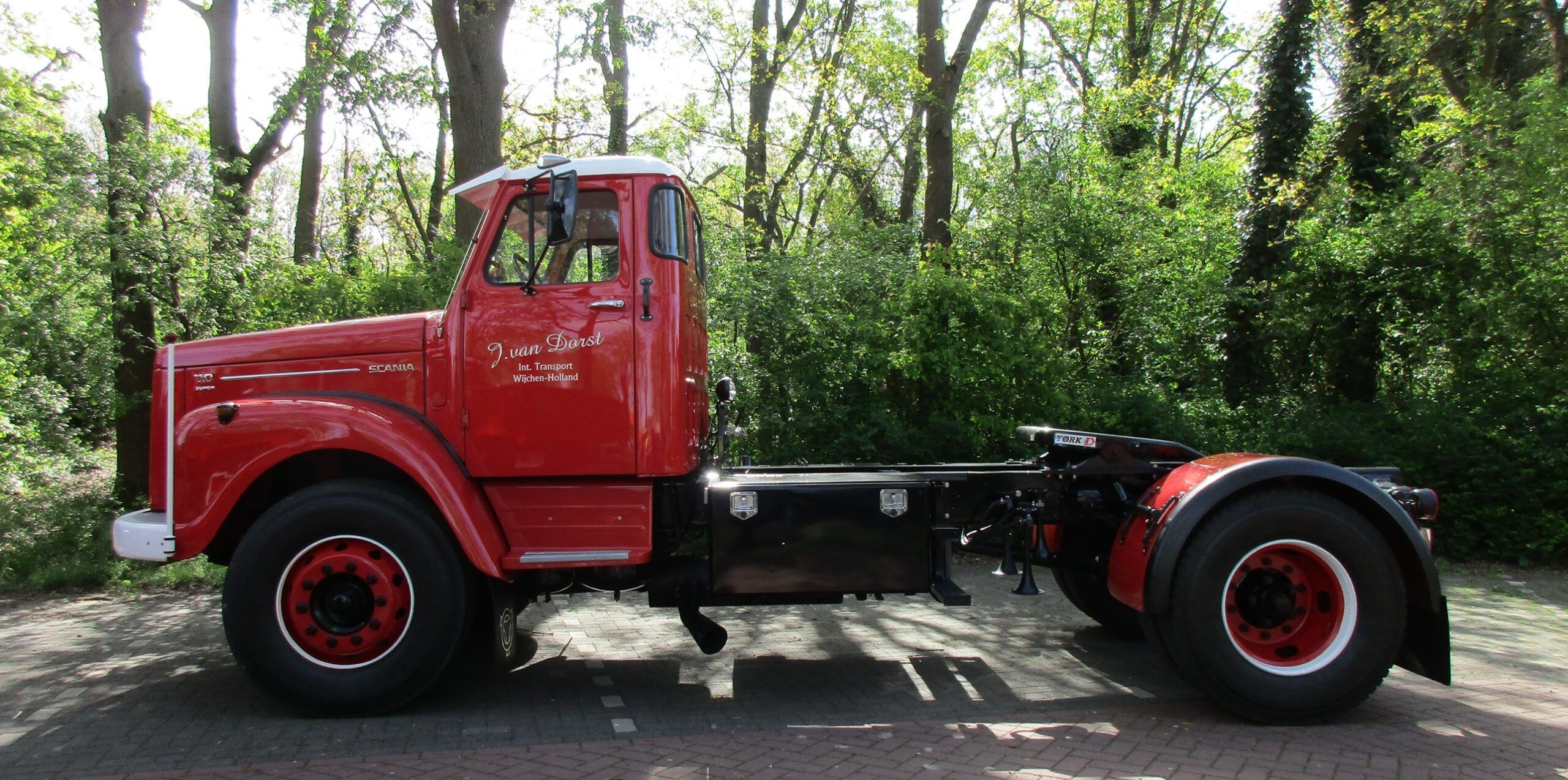 Van Dorst Wijchen - 1974 Scania L 110 Super 4x2 tractor - 2