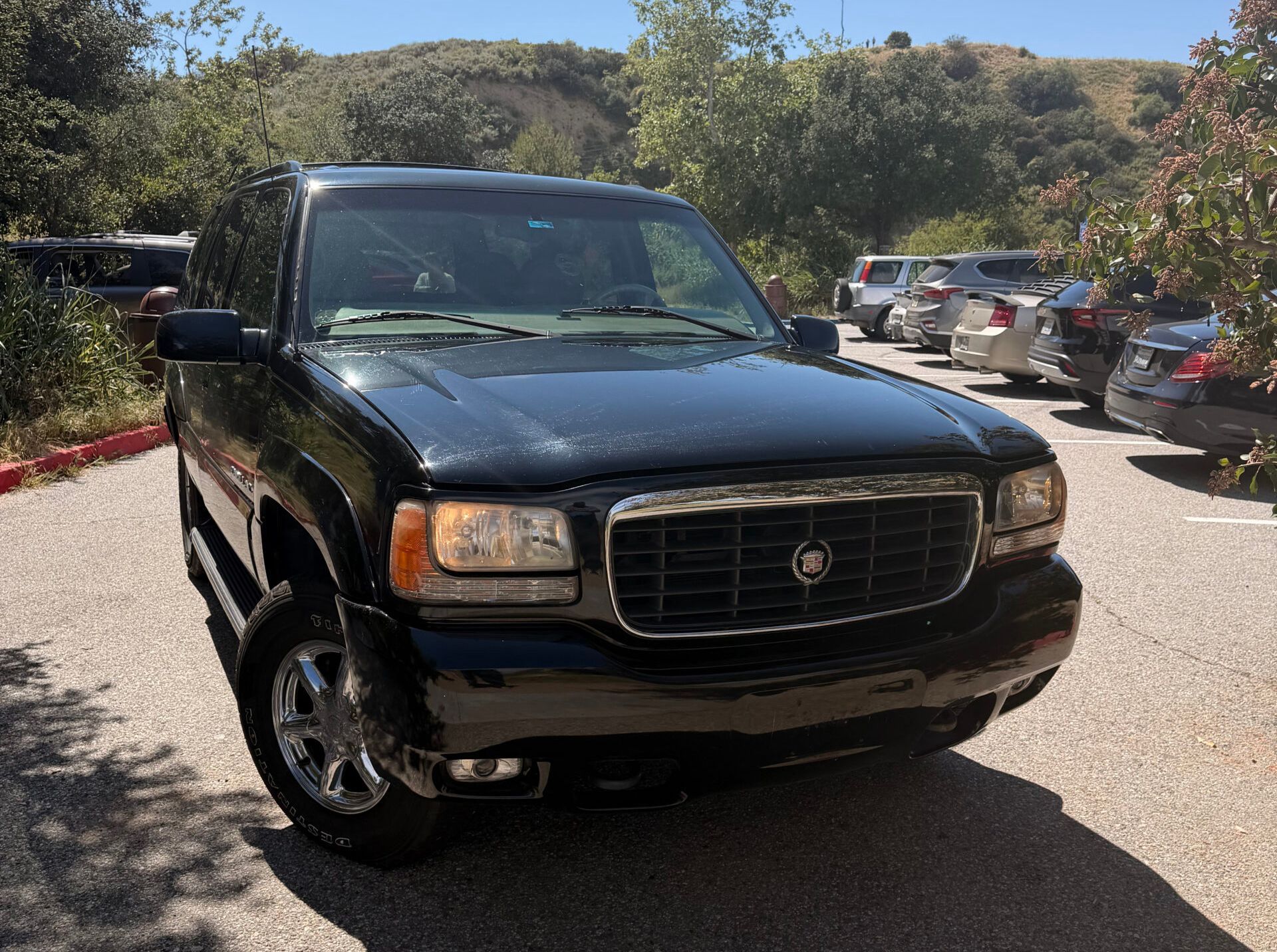 My 2000 Cadillac Escalade - GM Does Badge Engineering Right For A Change 1 IMG 6976 scaled 1