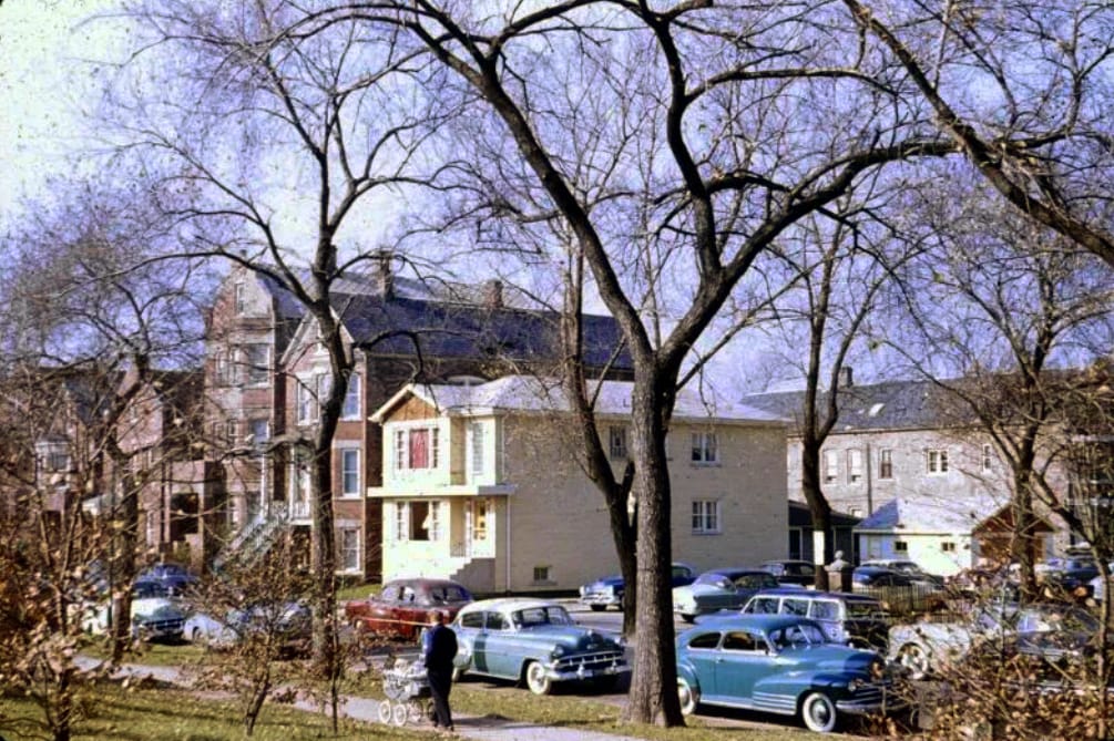 The Cars That Lived In Our Neighborhoods In The 1950s to 1970s 2 Screenshot 20260315 010421 e1782949833186