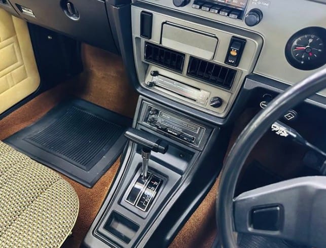 This 1976 Corolla "BOSS 302" Really Does Pack A Hot 302 V8 5 a cor
