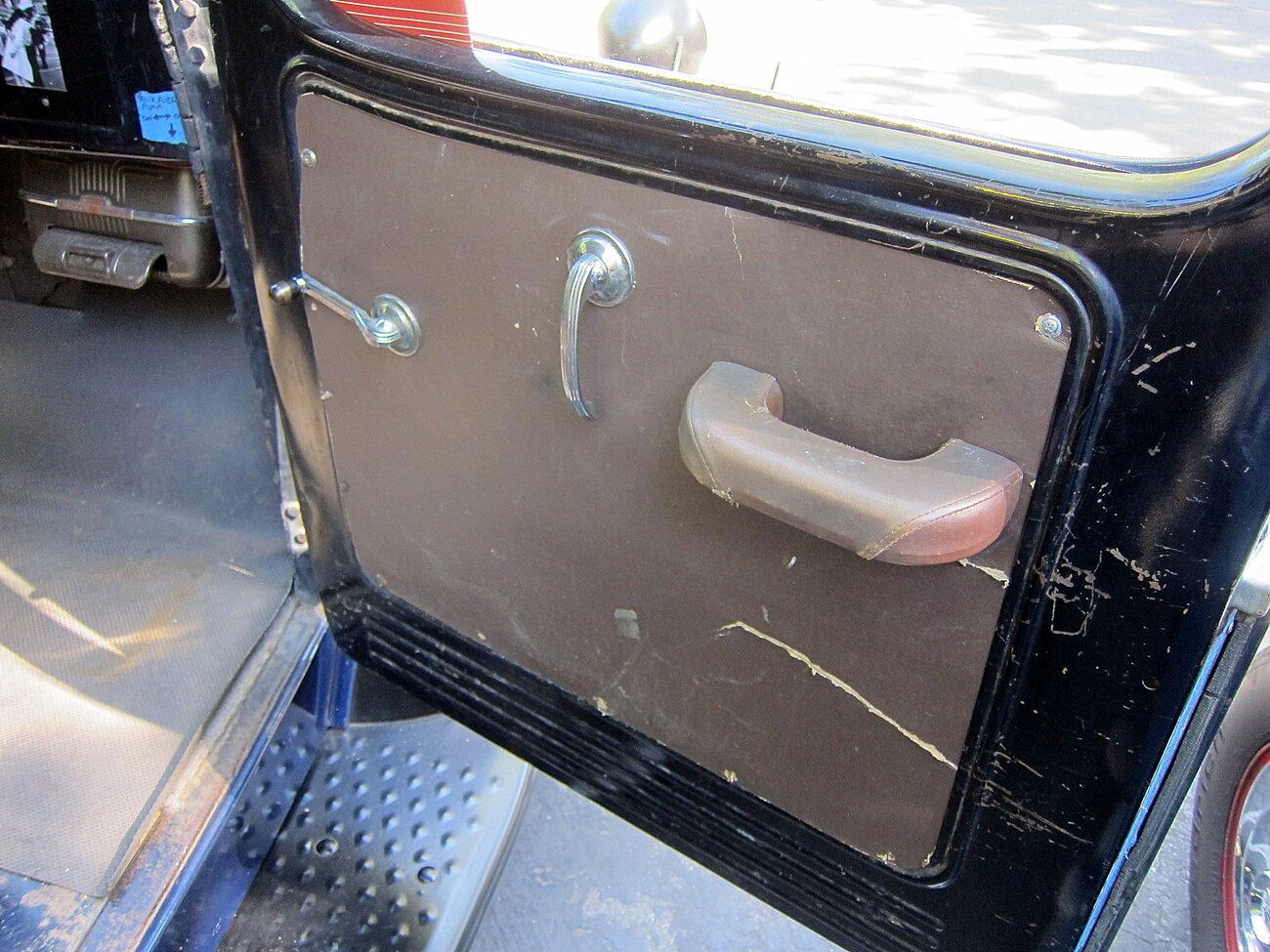 1946 Dodge WC Panel Truck: “Job-Rated” Dodge Is Still A Daily Worker, 80 Years Later 14 rsz dodge panel van 1946 013