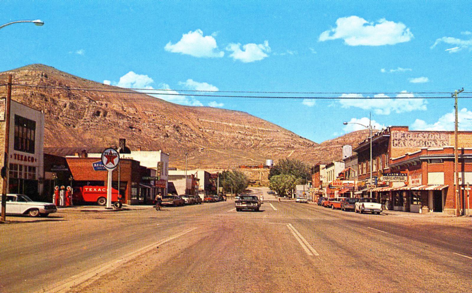 Vintage 1950s & 1960s Postcards Of Main Streets And Downtowns 11 15361152570 636e695ad5 h
