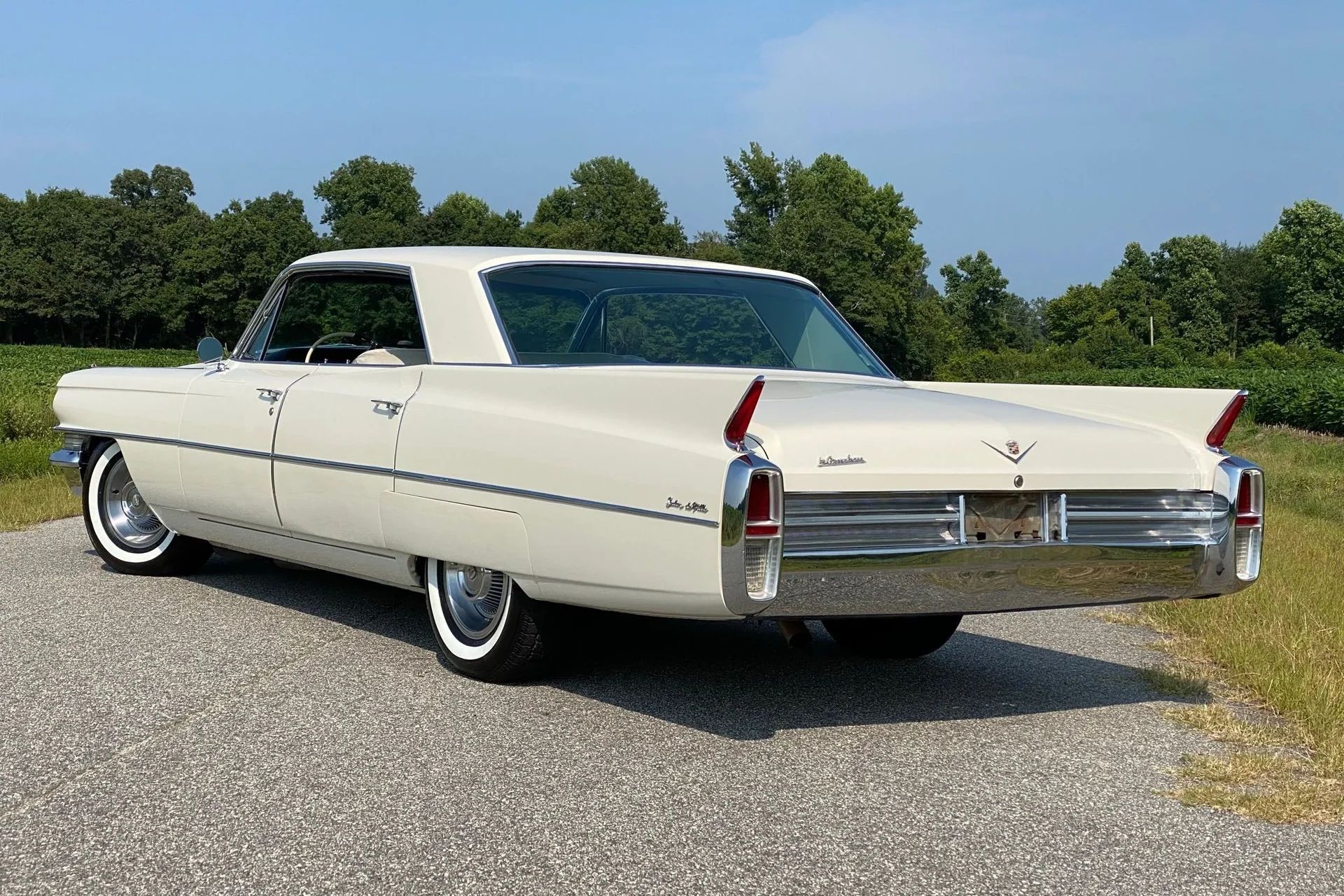 From Flattop To Formal: Cadillac's 1959–1964 Four-Window And Six-Window Four-Door Hardtops 38 Left rear 3q view of a 1963 Cadillac four-window four-door hardtop