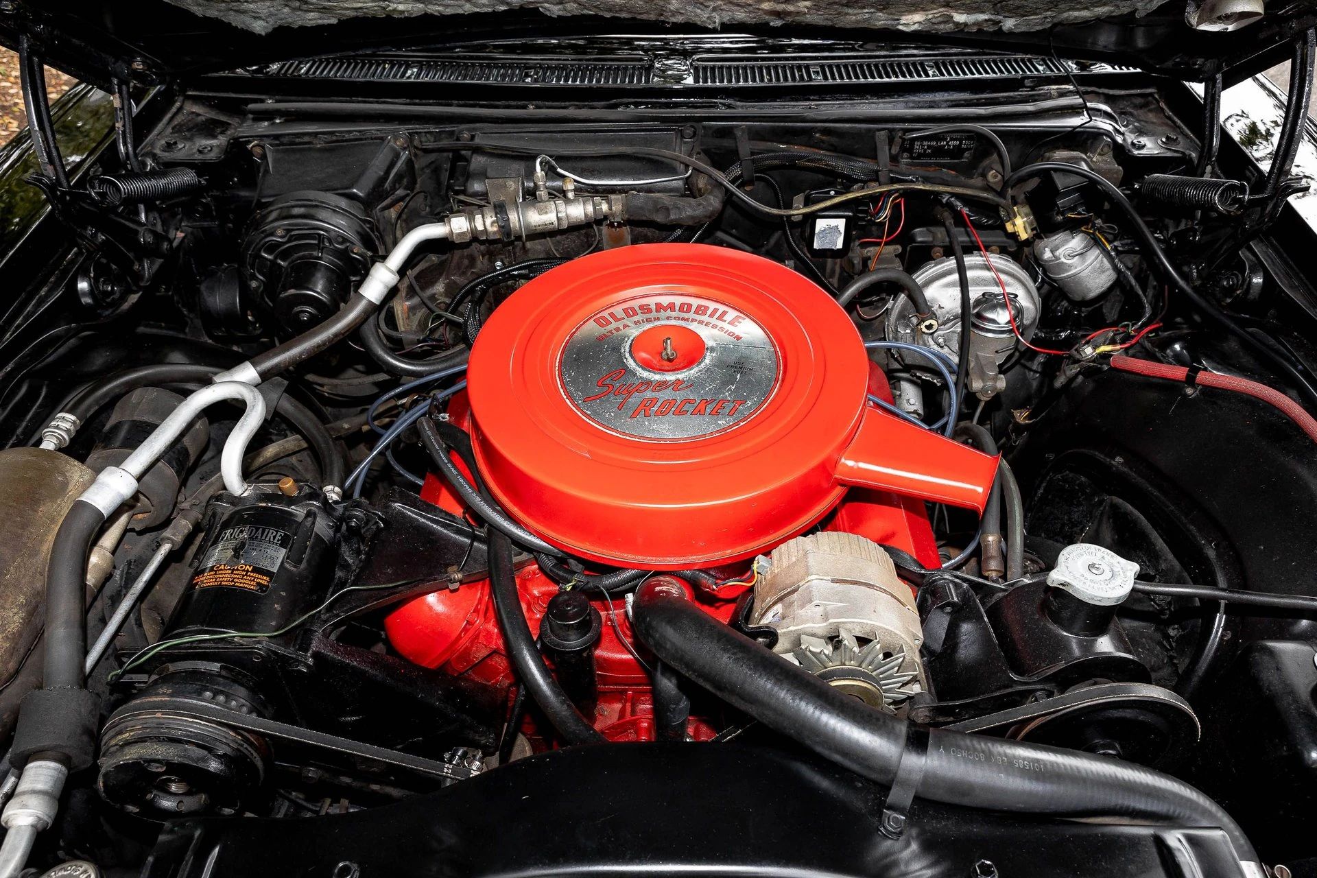 1966 Oldsmobile Ninety-Eight Town Sedan: GM's Cheapest C-Body Luxury Car 14 Engine in a 1966 Oldsmobile