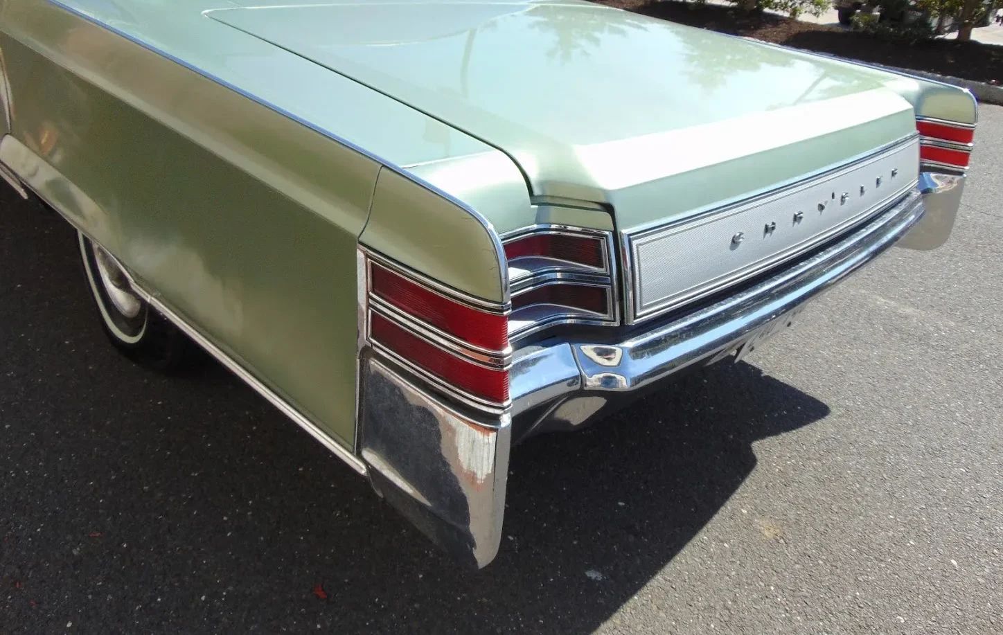 Tail of a 1967 Chrysler New Yorker, seen from the left