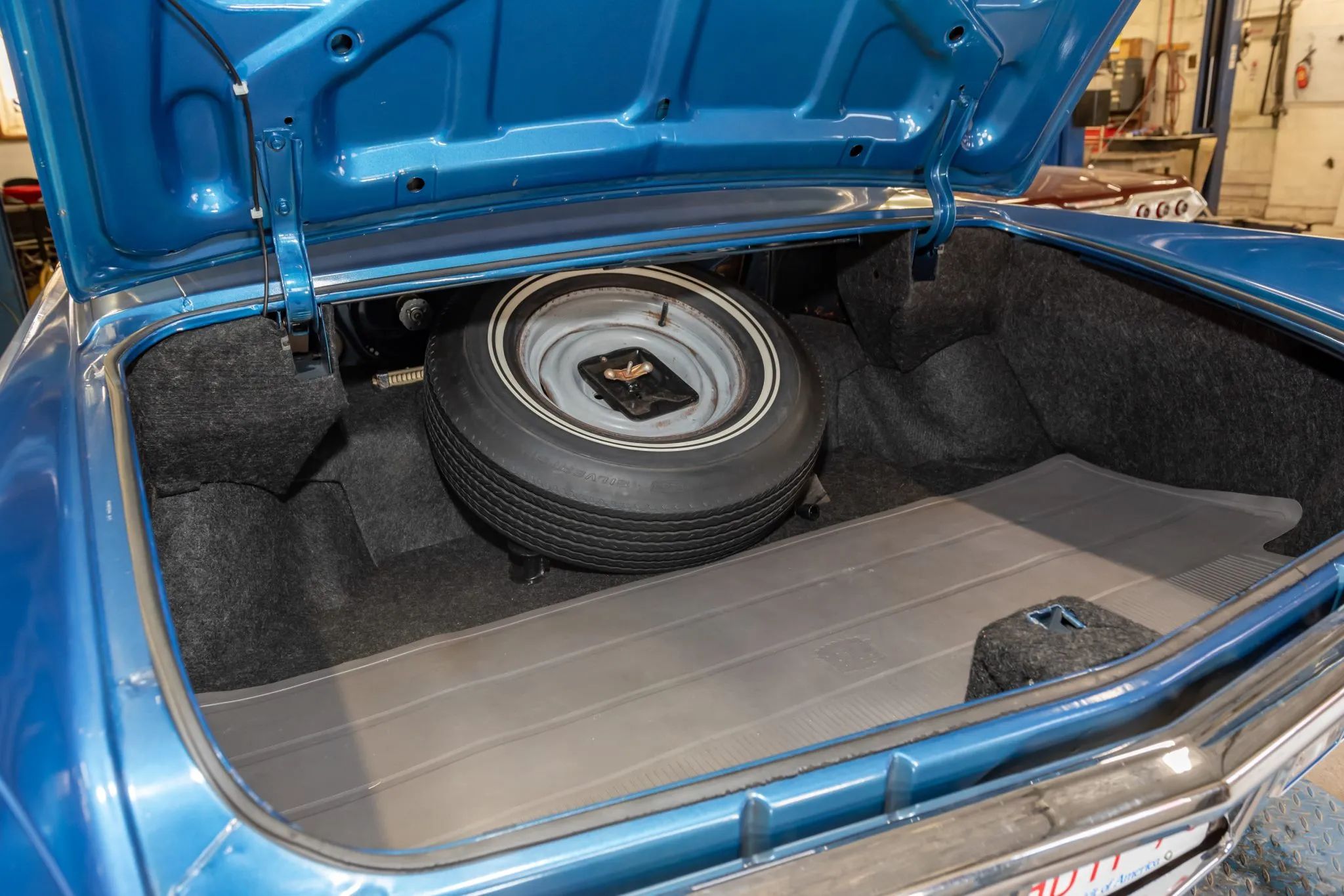 1970 Cadillac Fleetwood Sixty Special: A Chauffeur-Driven Example Of The Rare Final RWD Sixty Special 14 Trunk of a 1970 Cadillac sedan