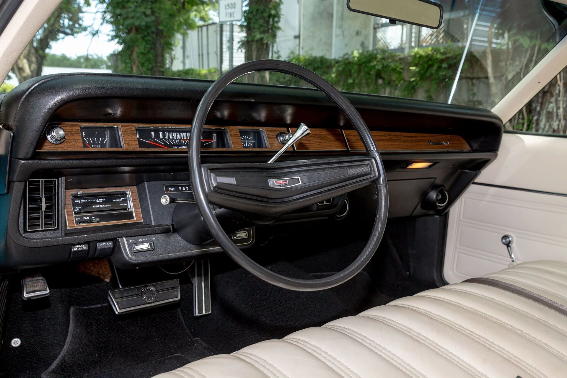 1970 Mercury Marauder: Not An X-100, But "A Thriftier Approach To Sports Driving" 16 Dashboard of a 1970 Mercury