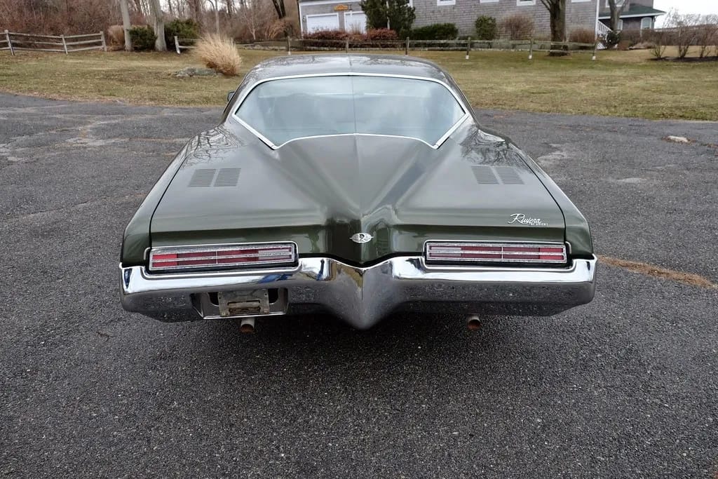 1973 Buick Riviera: A Slightly Toned-Down, Two-Owner Boattail 3 Rear view of 1971 Buick Riviera