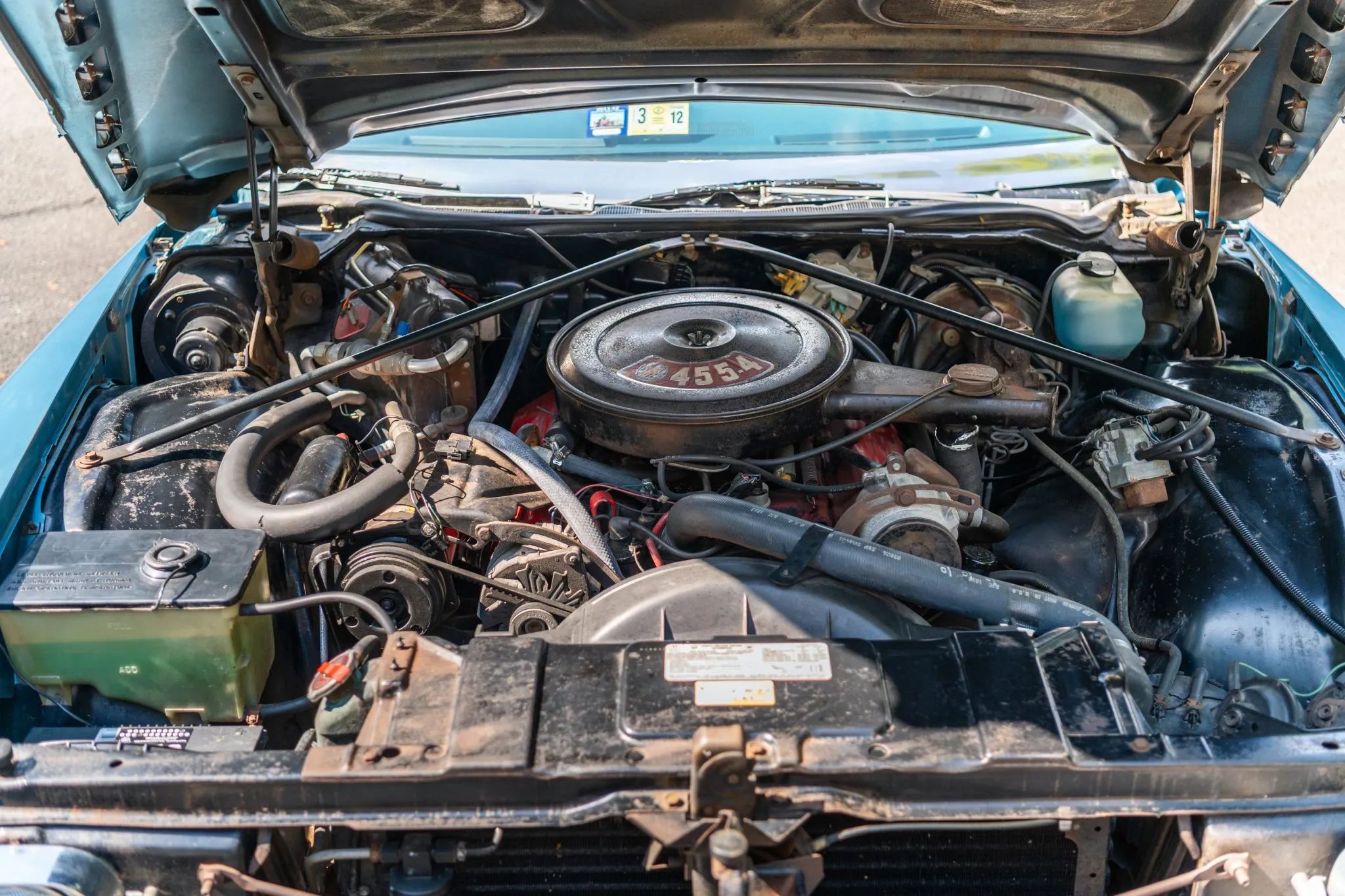 1972 Buick Electra 225 Custom Limited: "The Look Of A Quality Automobile Without Being A Bit Ostentatious" 15 454-4 engine under the hood of a 1972 Buick