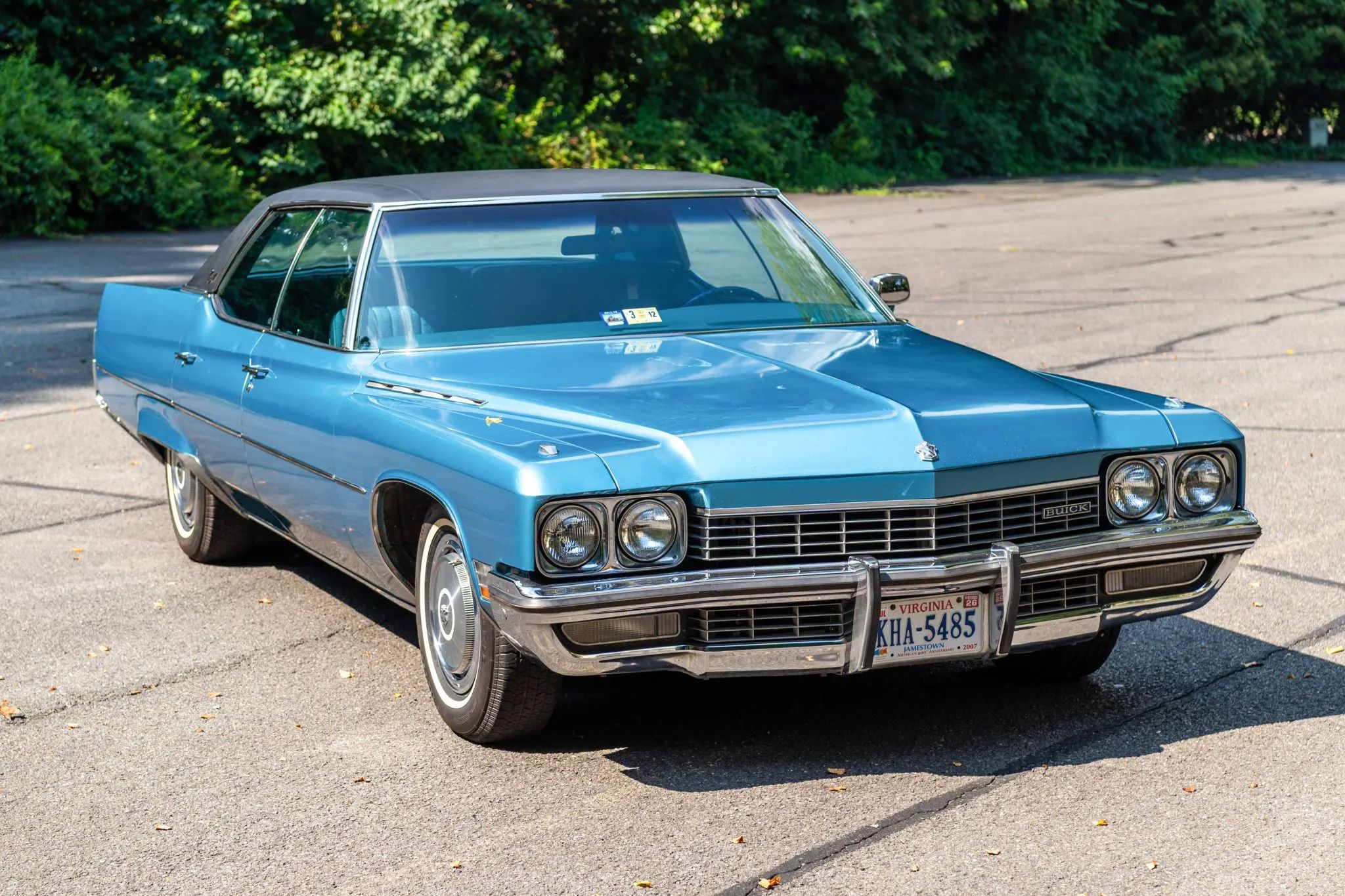 1972 Buick Electra 225 Custom Limited: "The Look Of A Quality Automobile Without Being A Bit Ostentatious" 1 Right front 3q view of a Cascade Blue 1972 Buick Electra 225
