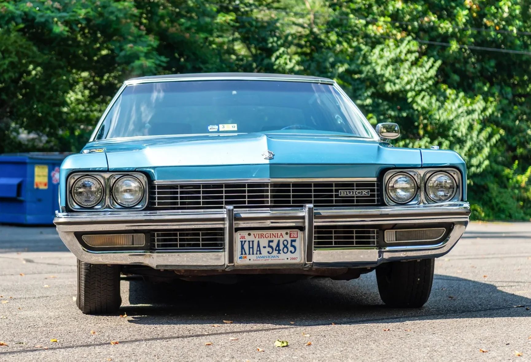 1972 Buick Electra 225 Custom Limited: "The Look Of A Quality Automobile Without Being A Bit Ostentatious" 5 Front view of a 1972 Buick