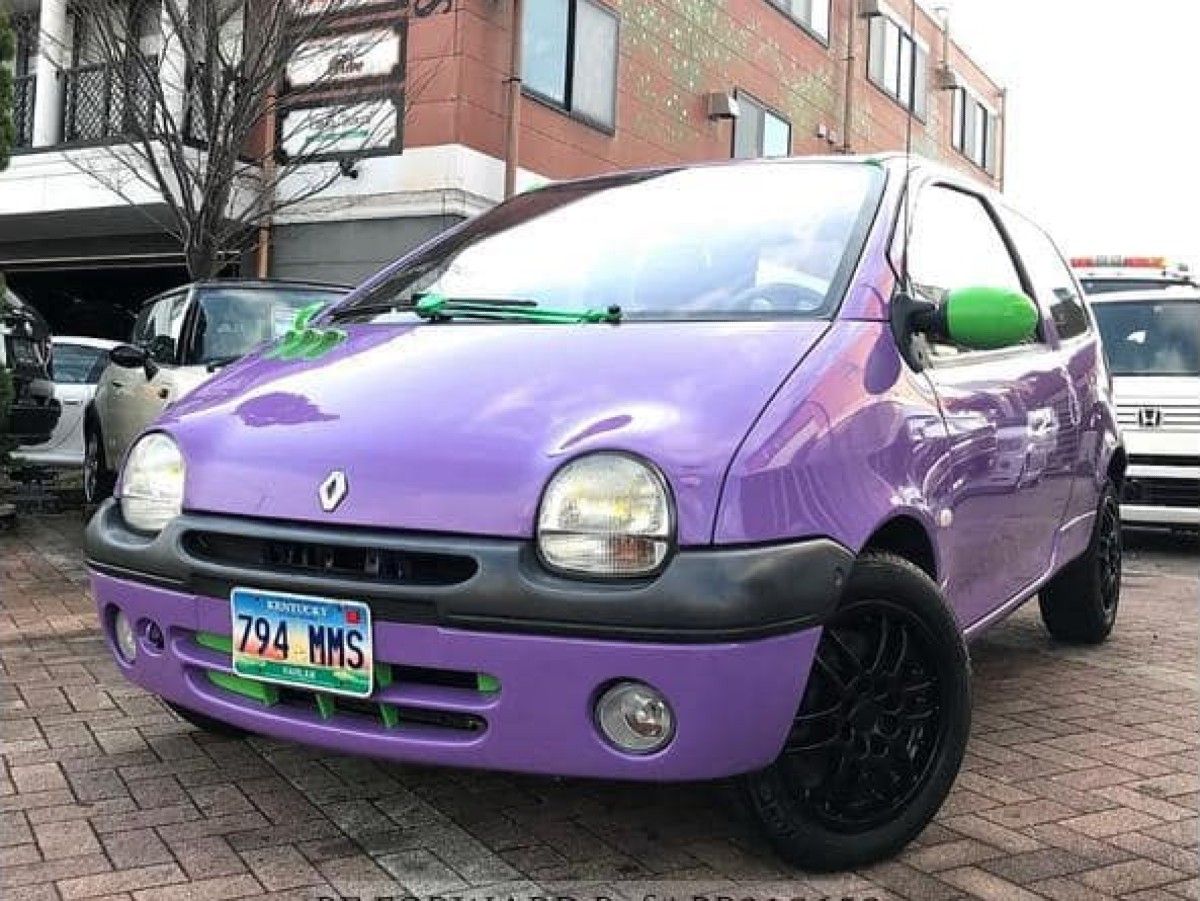 Importing My 1996 Renault Twingo Home: Five Weeks, One Tiny Renault and a Lot of Second-Guessing 2 2002 Renault Twingo in purple.