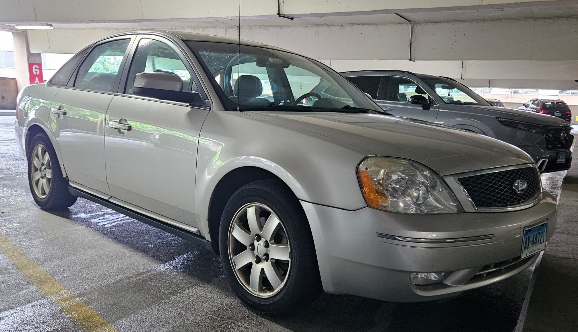 Curbside Classic: 2005 Ford Five Hundred - Full-Fledged Full-Size Flop 1 2005 Ford Five Hundred 7 scaled e1786289130375