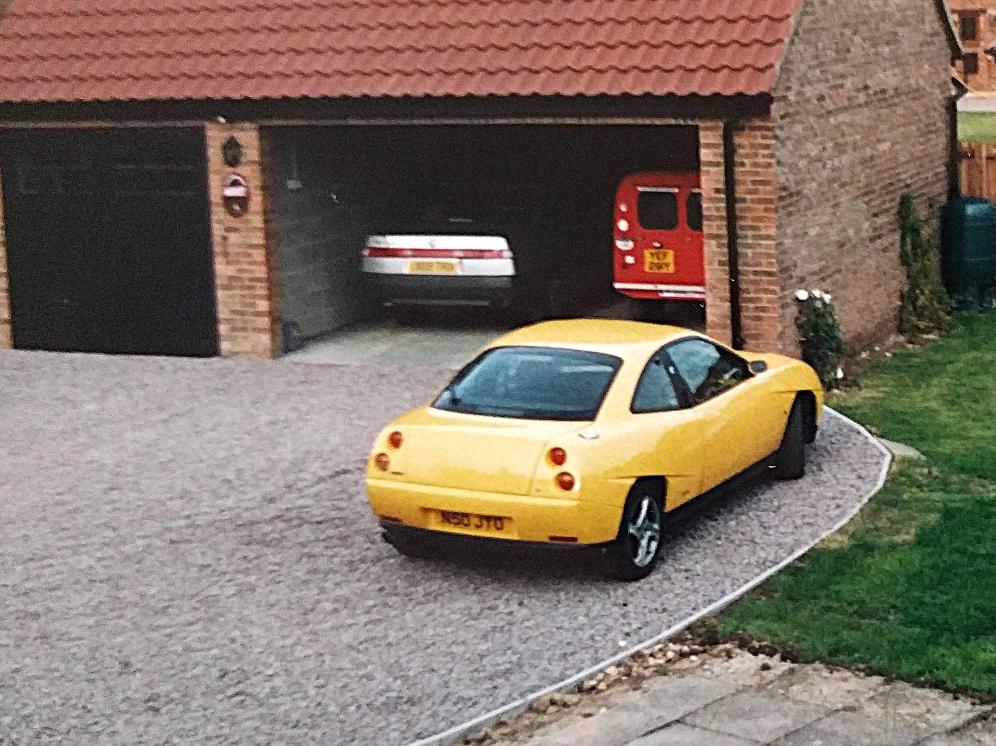My 1997 Fiat Coupe 20v Turbo - A Space Efficient Sports Car 5 51.1 1