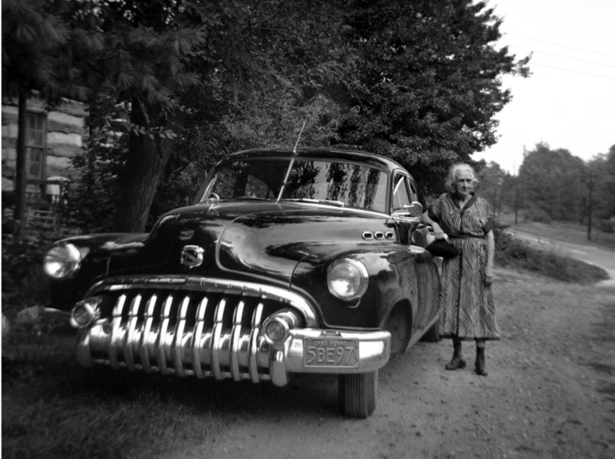 Buicks In Their Best Decade -- Vintage Photos 1950s 2 Captura de pantalla 2024 09 30 15.57.14