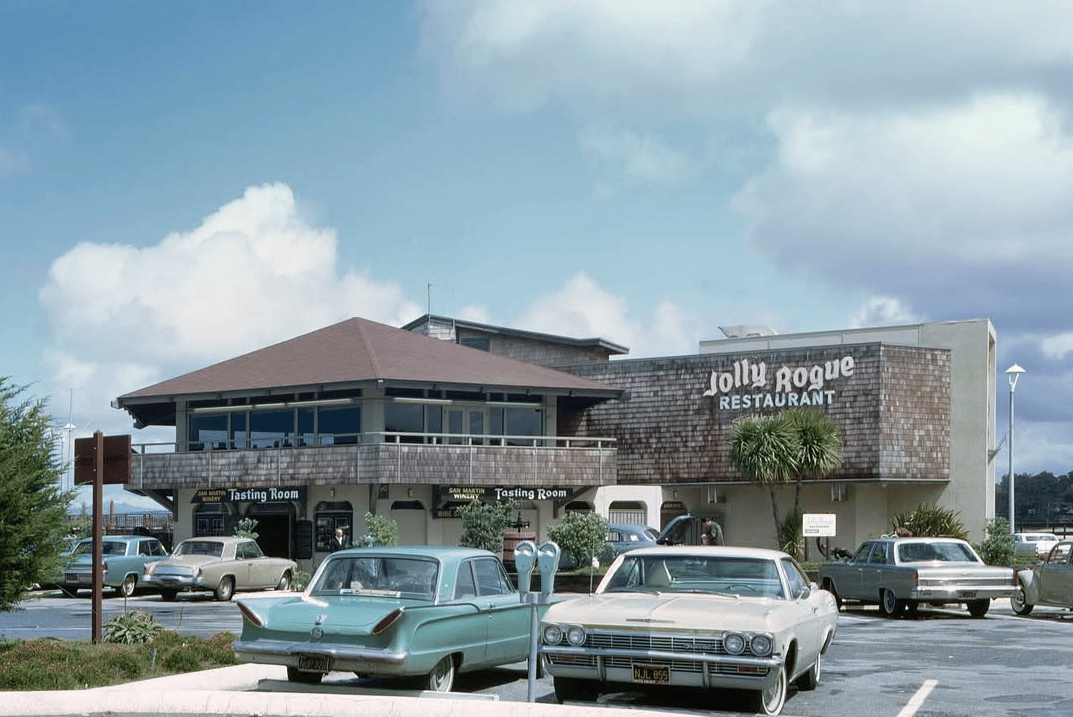 When Cars, Diners and Fast Food Went Together: Vintage Photos From the 1950s–70s 11 Captura de pantalla 2026 08 26 16.26.54