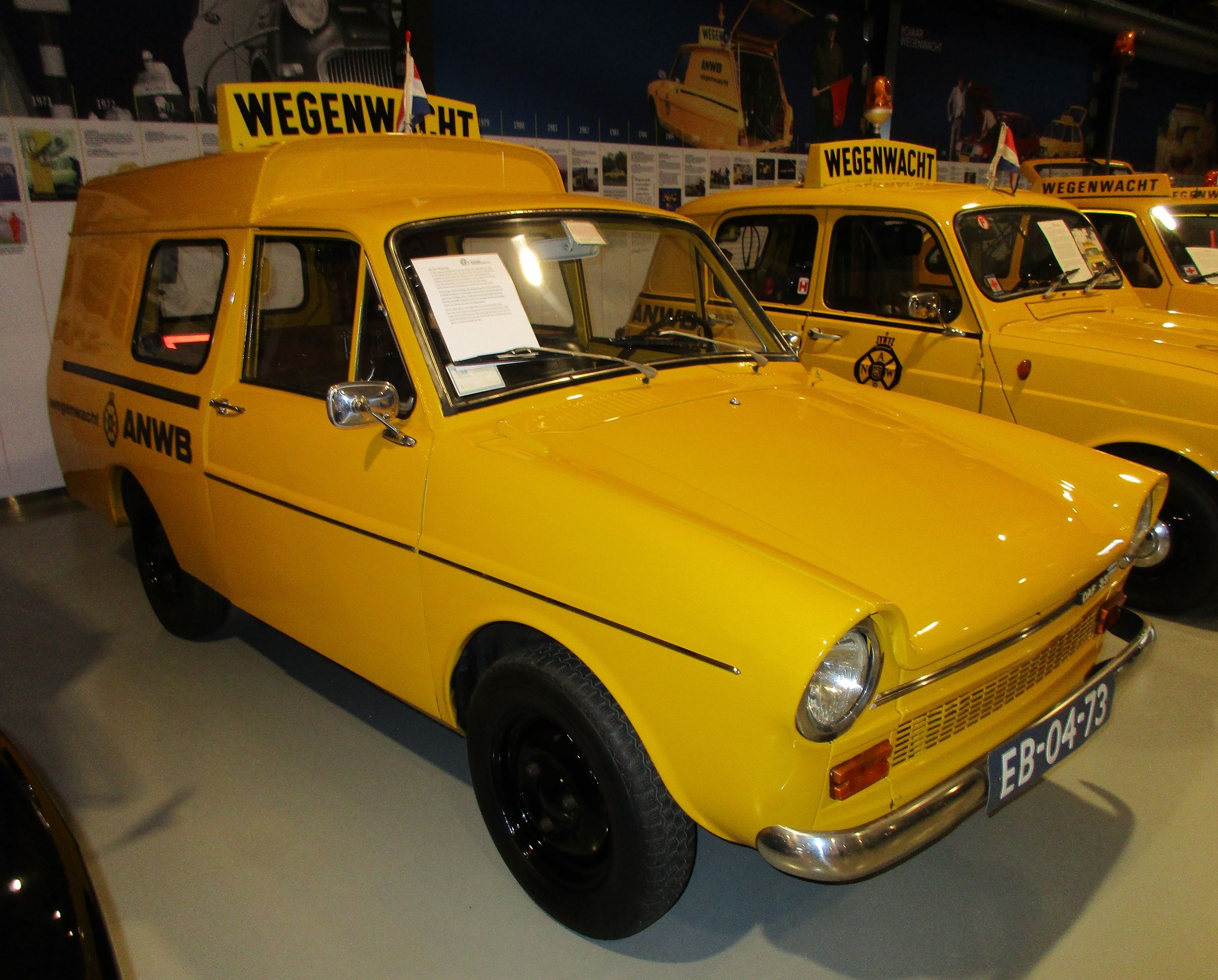A Pictorial History Of Dutch Roadside Assistance Vehicles - Two-Wheelers And Four-Wheelers, But No ATVs 21 Visscher Classique - 80th anniversary ANWB Dutch roadside assistance - DAF 33 van - 1