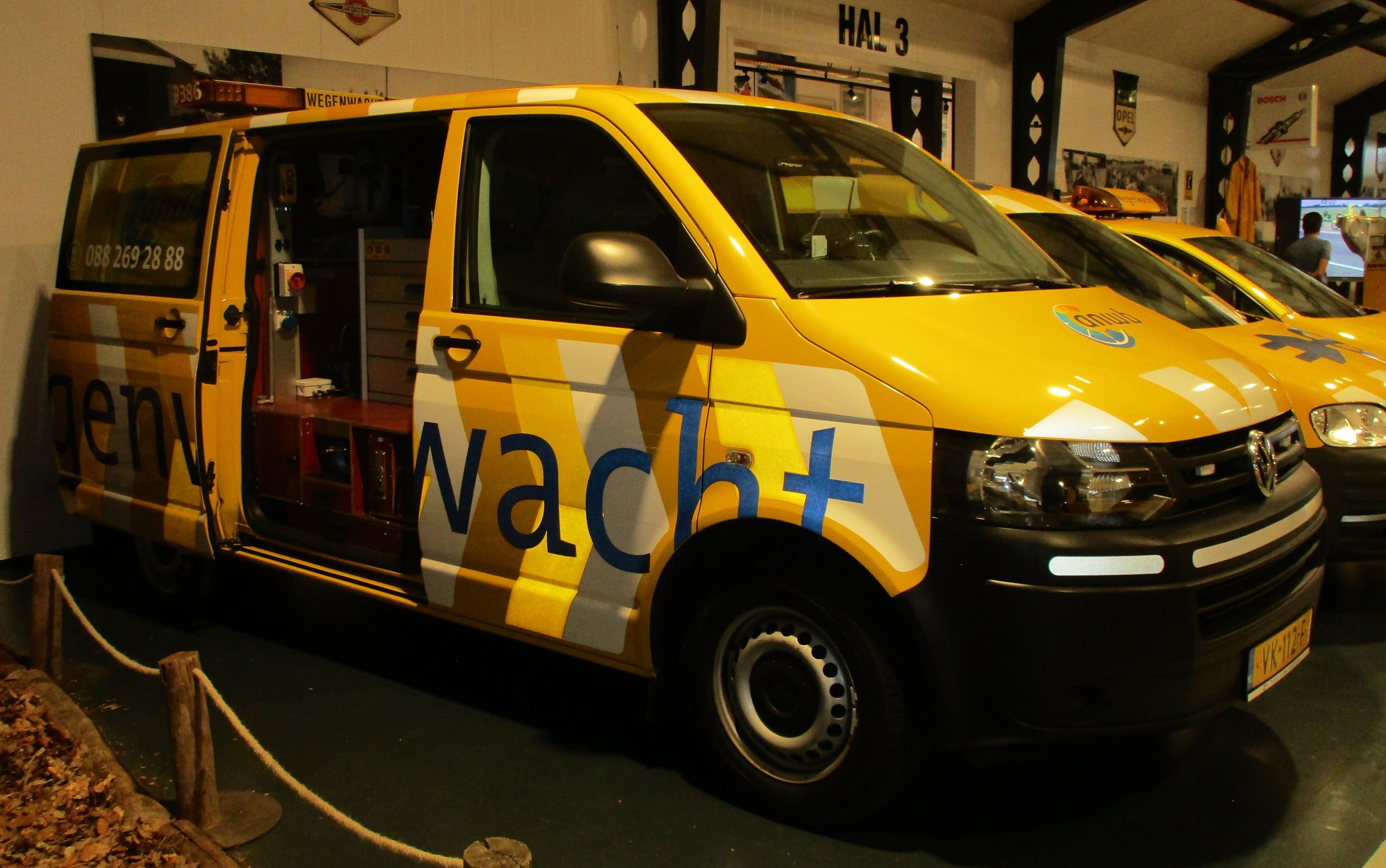 A Pictorial History Of Dutch Roadside Assistance Vehicles - Two-Wheelers And Four-Wheelers, But No ATVs 28 Visscher Classique - 80th anniversary ANWB Dutch roadside assistance - VW Transporter - 2