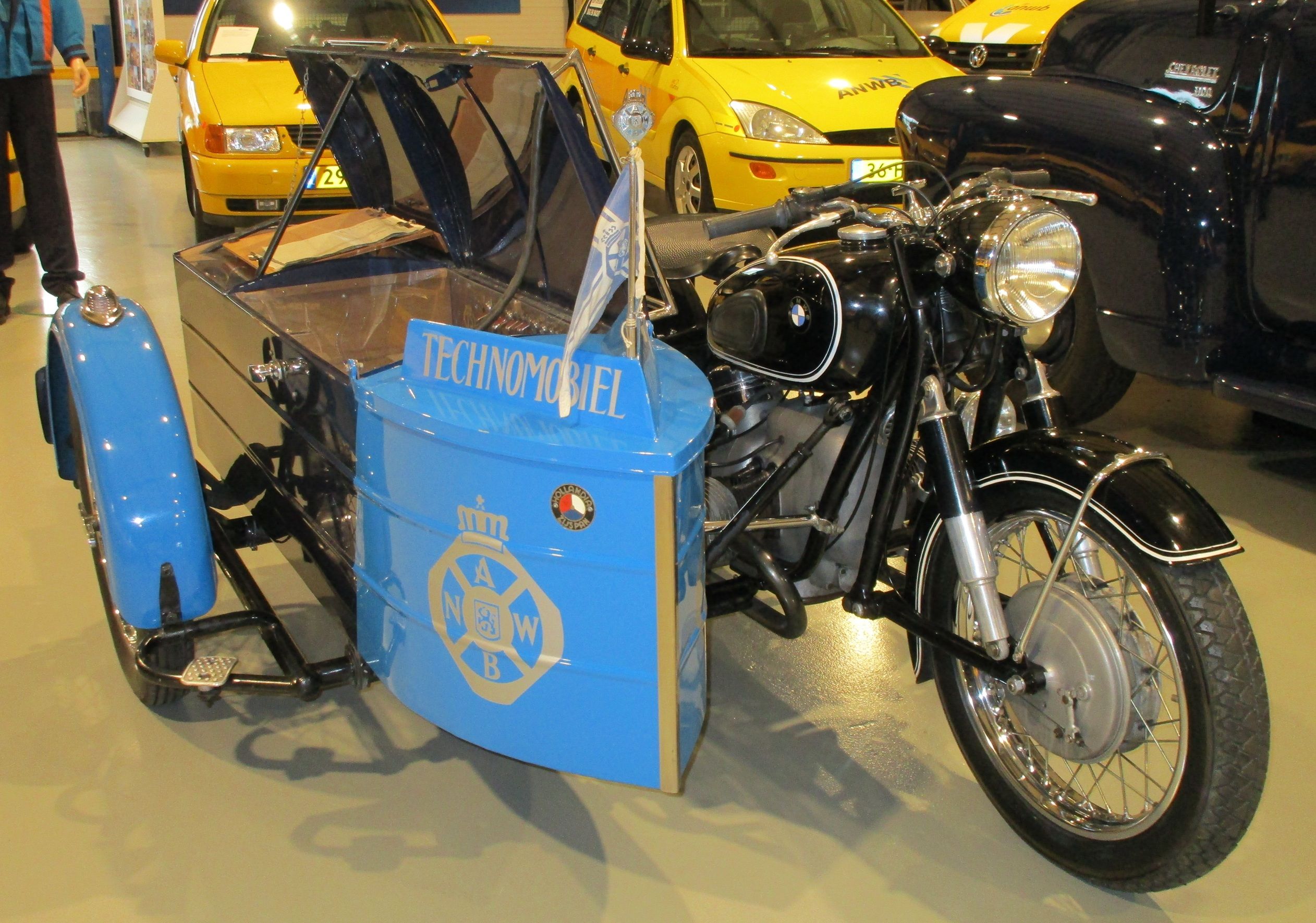A Pictorial History Of Dutch Roadside Assistance Vehicles - Two-Wheelers And Four-Wheelers, But No ATVs 37 Visscher Classique - 80th anniversary ANWB Dutch roadside assistance - BMW motorcycle - 2