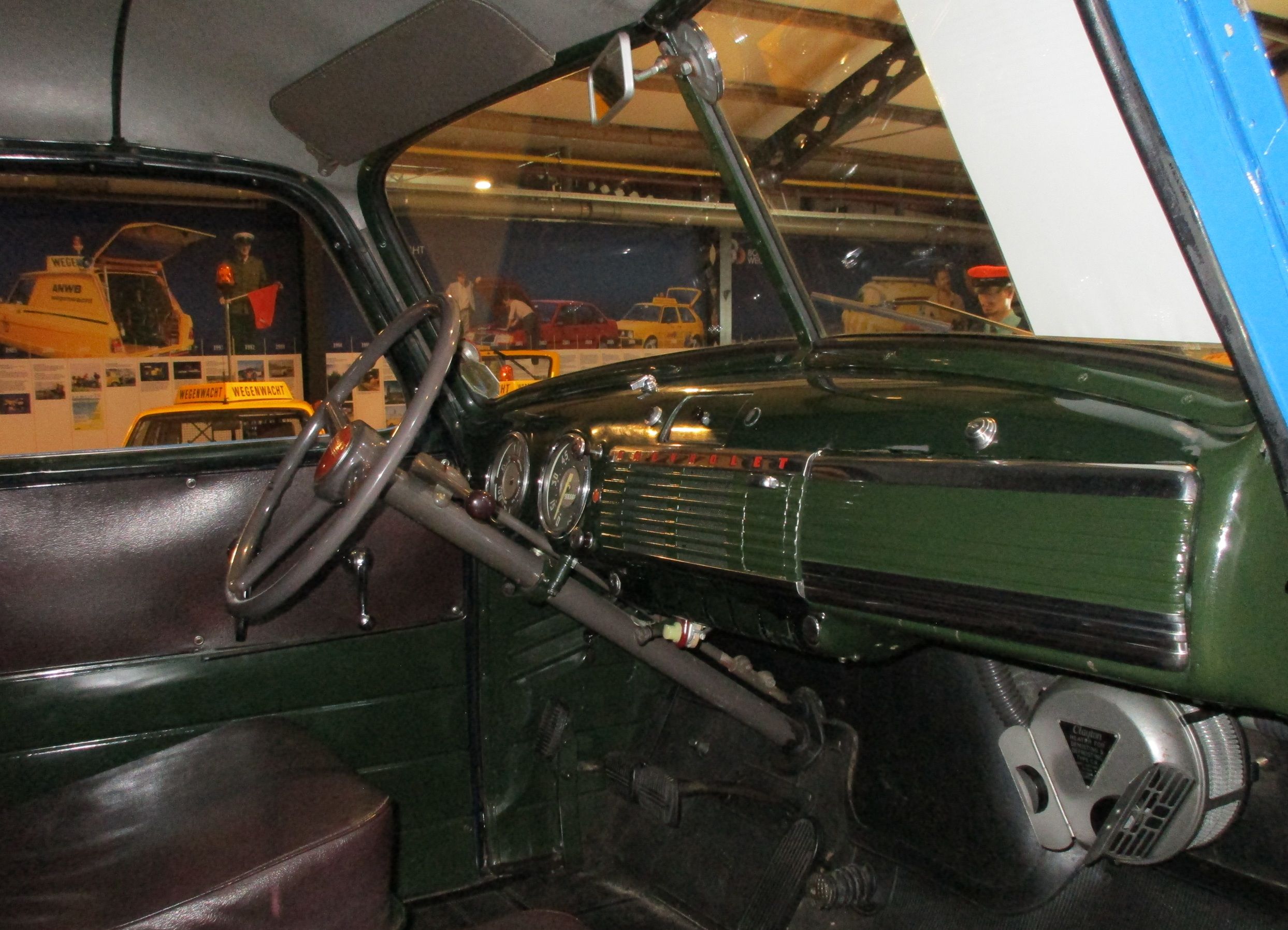 A Pictorial History Of Dutch Roadside Assistance Vehicles - Two-Wheelers And Four-Wheelers, But No ATVs 44 Visscher Classique - 80th anniversary ANWB Dutch roadside assistance - Chevrolet panel van - 6