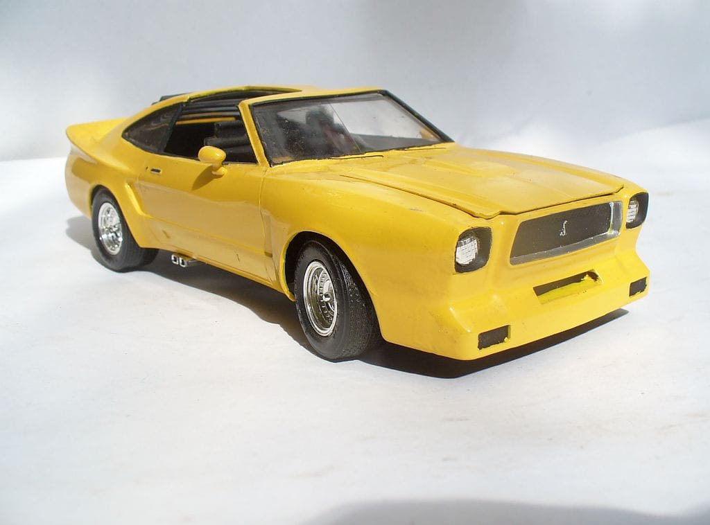 1973-2010 Ford Mustangs In Scale 8 MH4