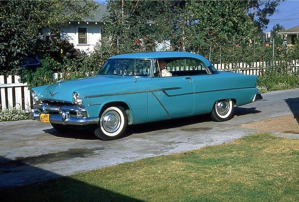 A Rainbow Of 1950s Cars -- Remember When Cars Weren't Just Black, White, and Gray? 1 Screenshot 20260227 034605