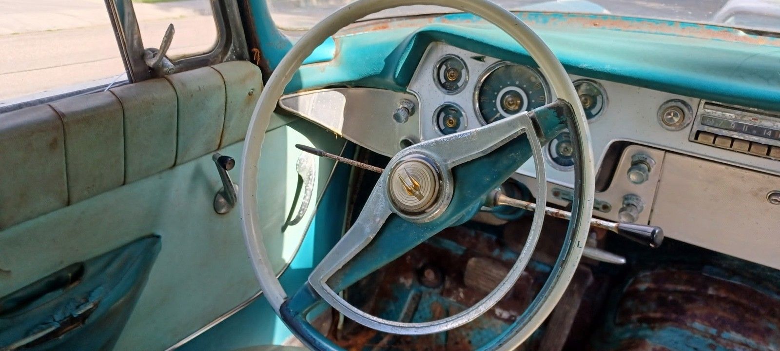 1958 Packard: Super-Rare Hardtop – Not Running, But Still Hoping For A Return To Glory 8 s l16001 5