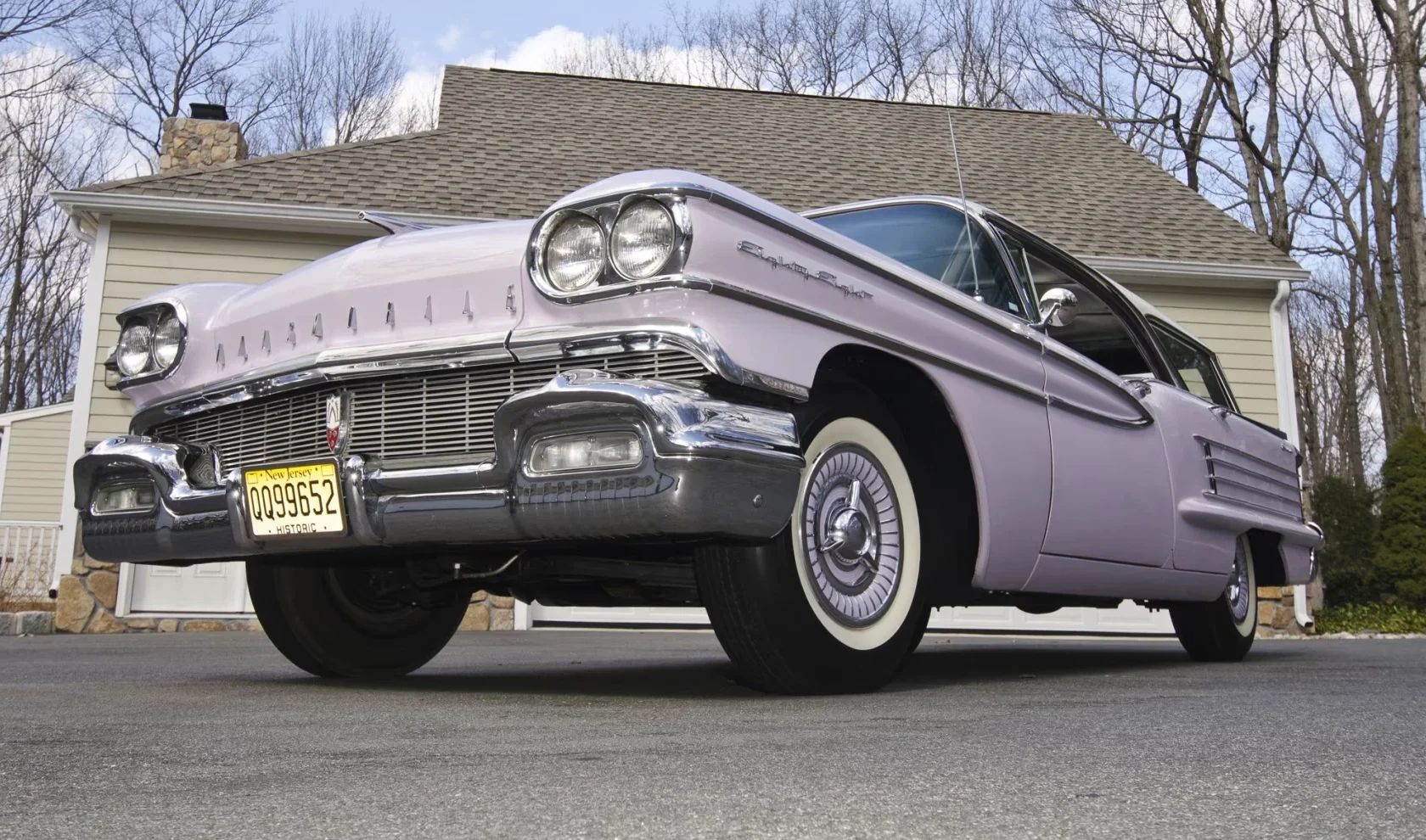 1958 Oldsmobile Dynamic 88 Fiesta Wagon: Looks Like A Fancy Cake, But Less Roomy Than A Country Squire 2 Low-angle left front 3q view of a two-tone 1958 Oldsmobile four-door hardtop station wagon