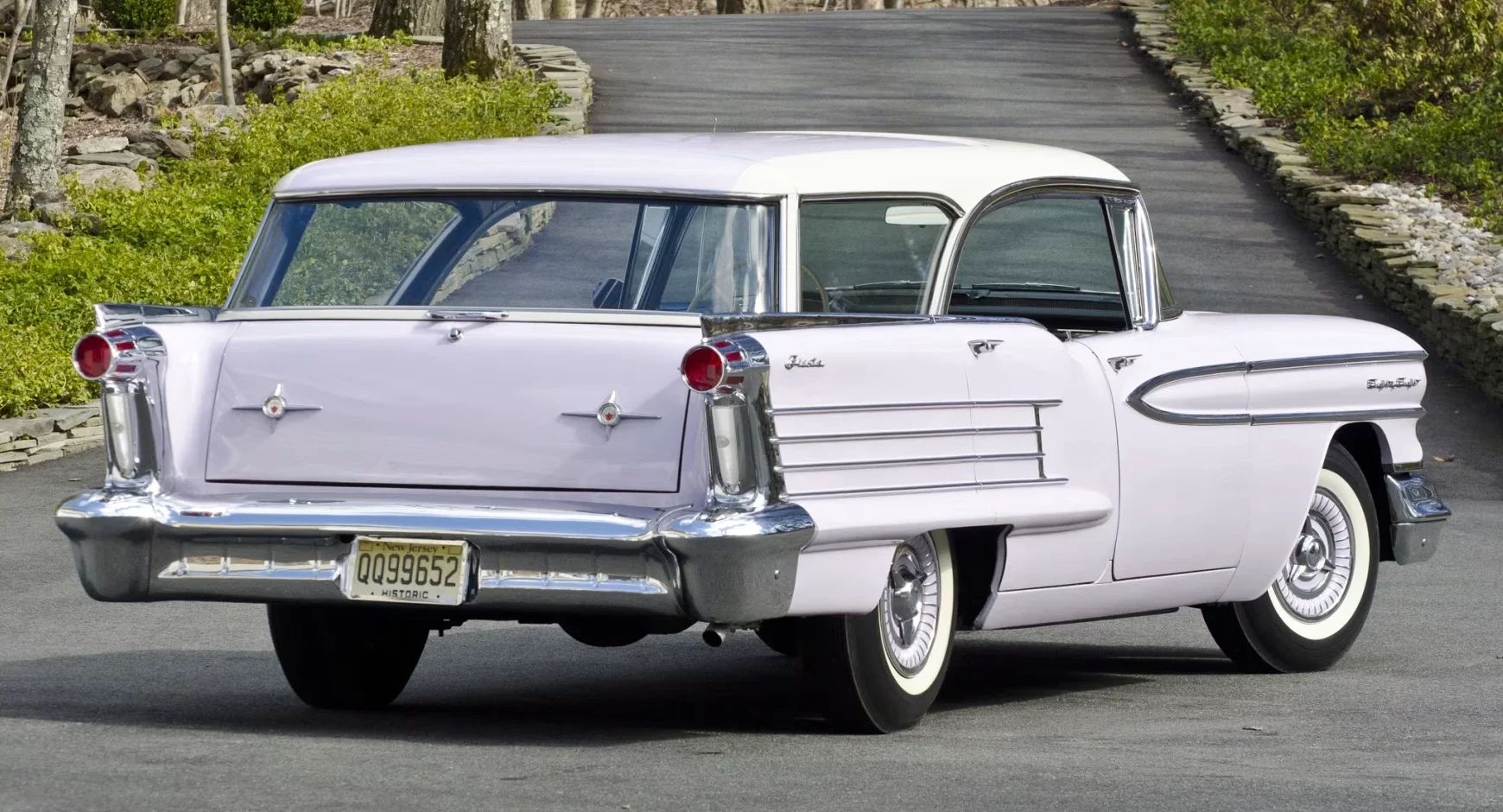 1958 Oldsmobile Dynamic 88 Fiesta Wagon: Looks Like A Fancy Cake, But Less Roomy Than A Country Squire 20 Right rear 3q view of a a two-tone 1958 Oldsmobile four-door hardtop station wagon