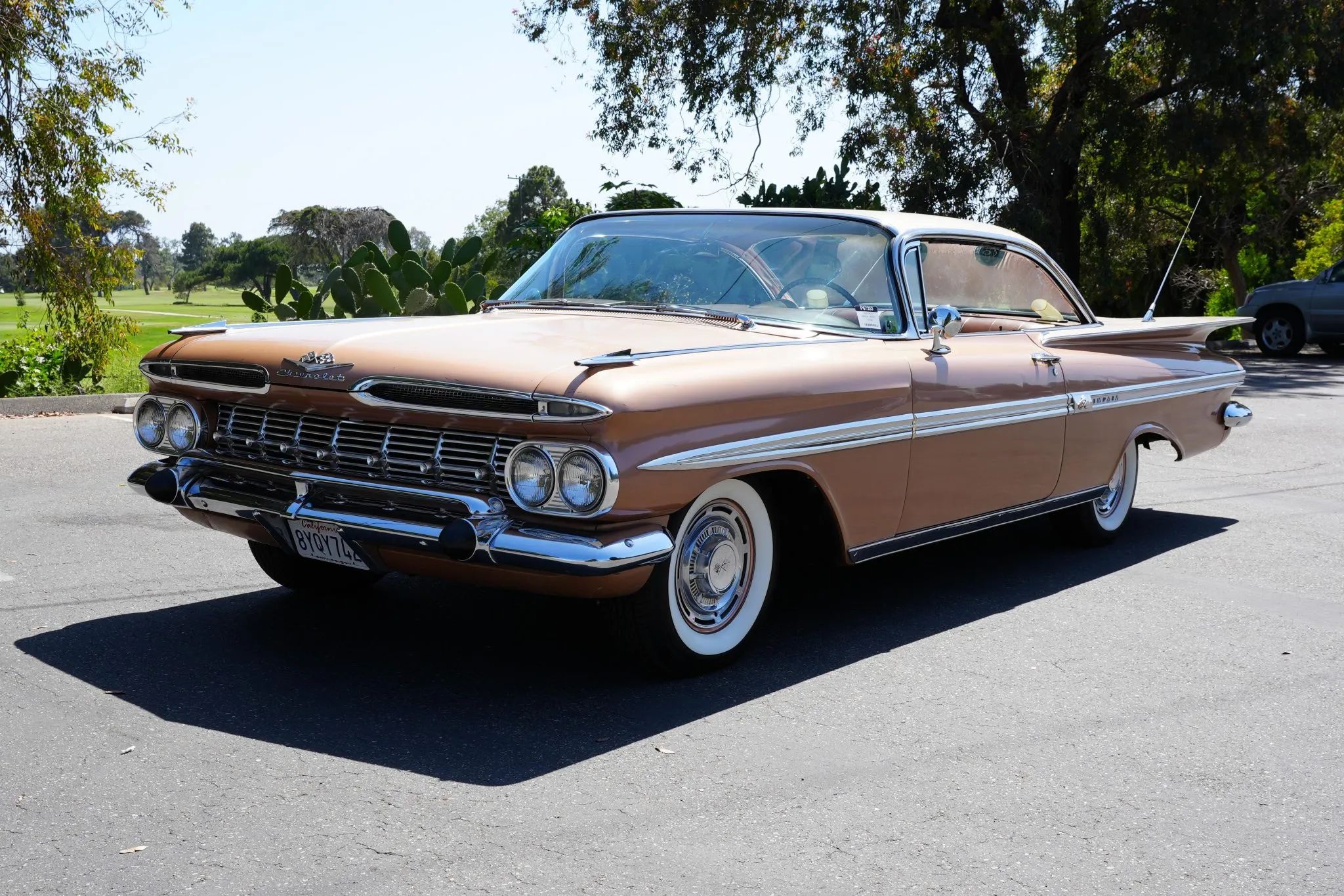 The 1957–1959 Ford-Chevrolet Sales Race: Busting Some Myths About When Ford Finally Beat Chevrolet — Twice 35 Left front 3q view of a two-tone 1959 Chevrolet two-door hardtop