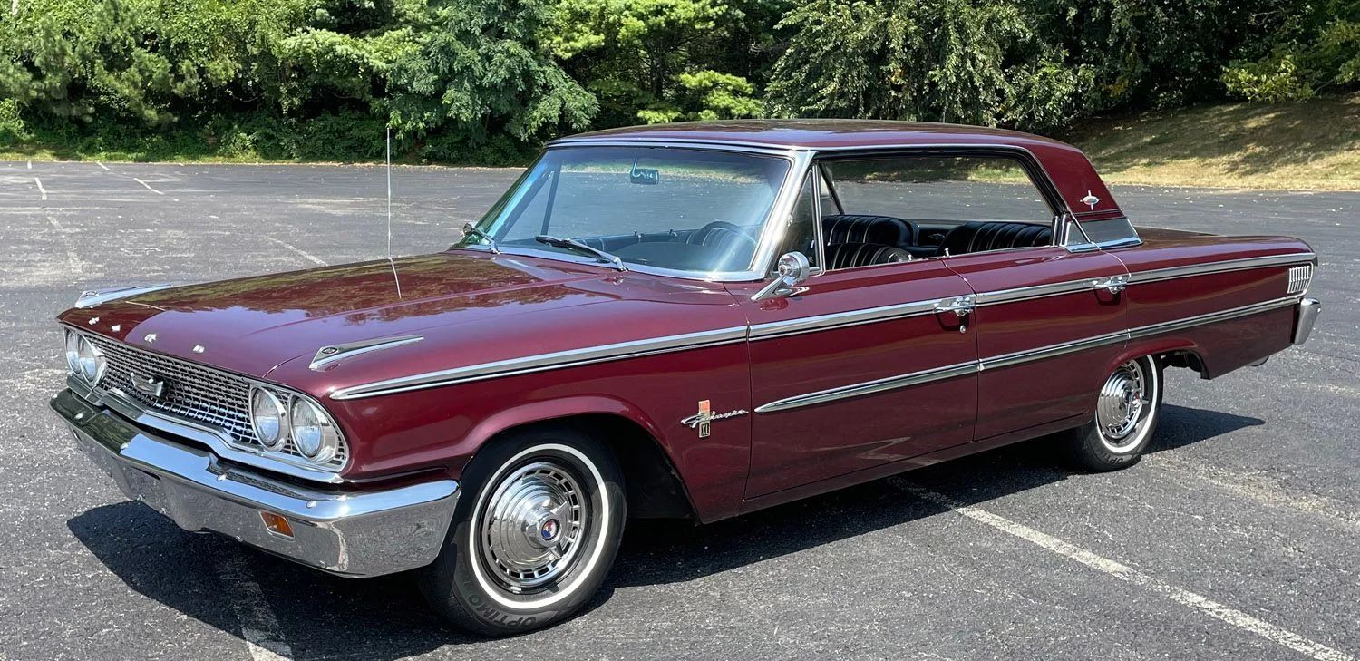 1963 Ford Galaxie 500/XL: Buckets And Console In Ford's Short-Lived "Extra Lively" Four-Door Hardtop 3 Left front 3q view of a 1963 Ford four-door hardtop
