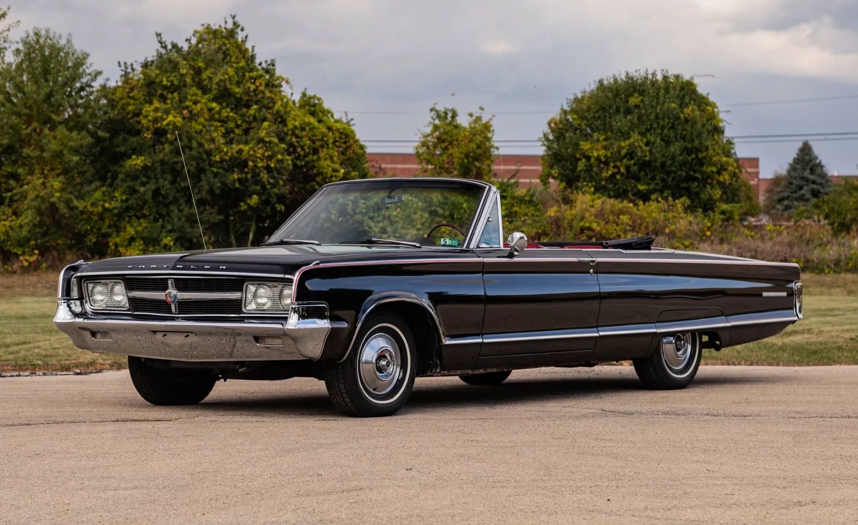 1965 Chrysler 300-L Convertible: Ultra-Rare 4-Speed Manual Transmission In The Last And Least Of The Letter Cars 11 Left front 3q view of a 1965 Chrysler convertible with the top down