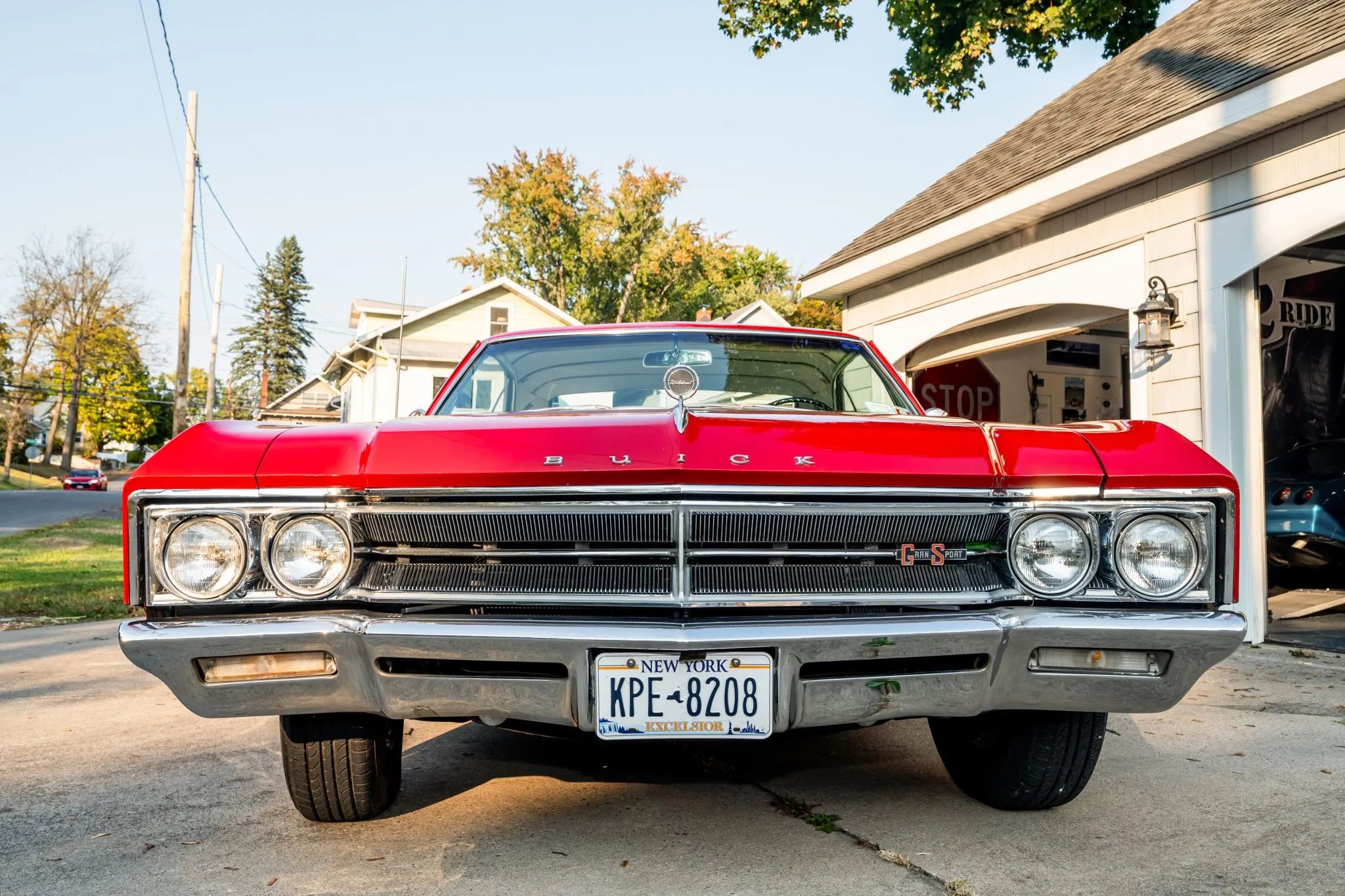 1966 Buick Wildcat Custom Gran Sport: One-Year-Only Full-Size Buick Muscle "For Young People Of All Ages" 21 Head-on view of a 1966 Buick two-door hardtop