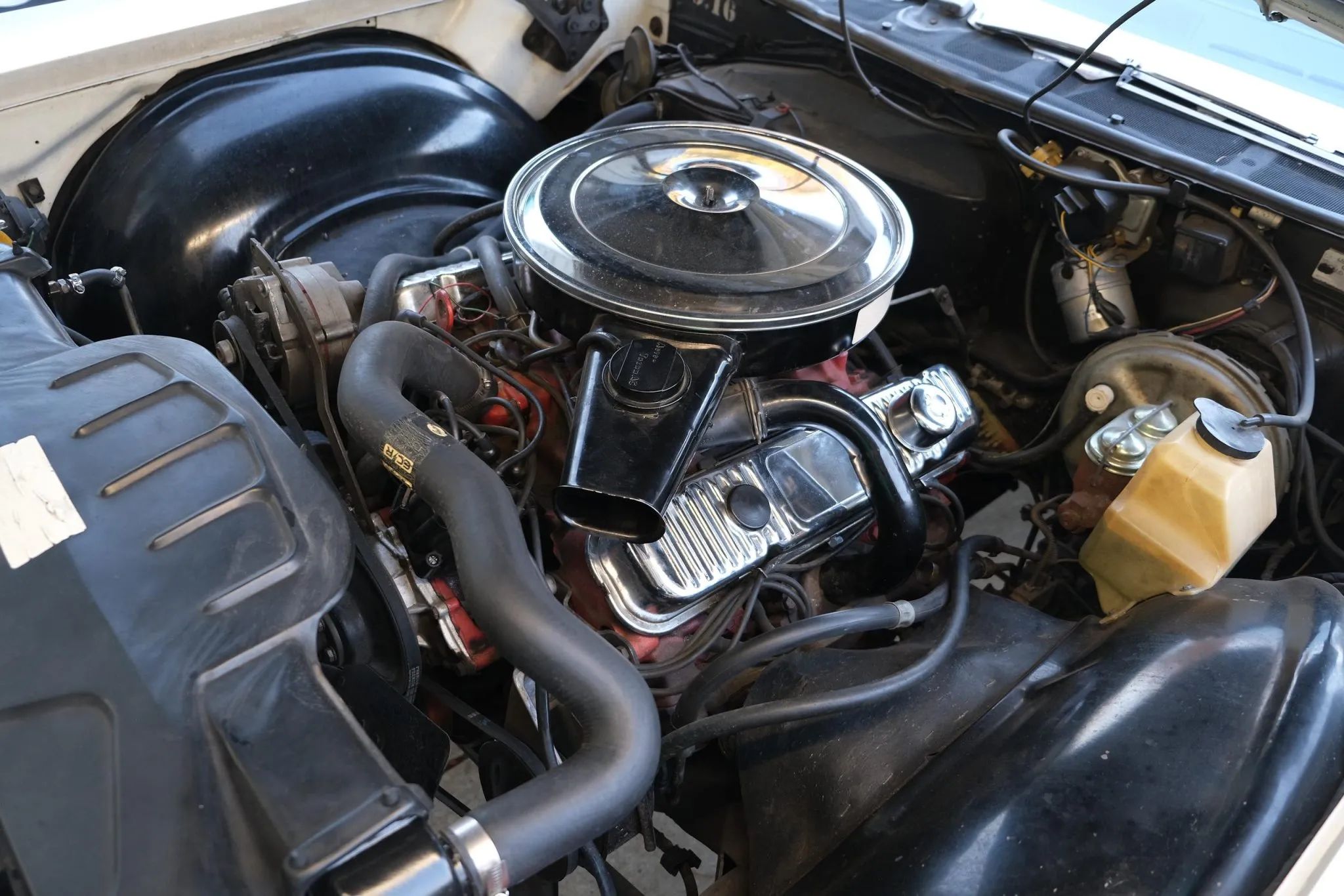 Vintage Car Life Review: 1969 Buick Riviera With Accu-Drive – Buick Tries Something New In The Suspension Department 17 Engine in a 1969 Buick Riviera