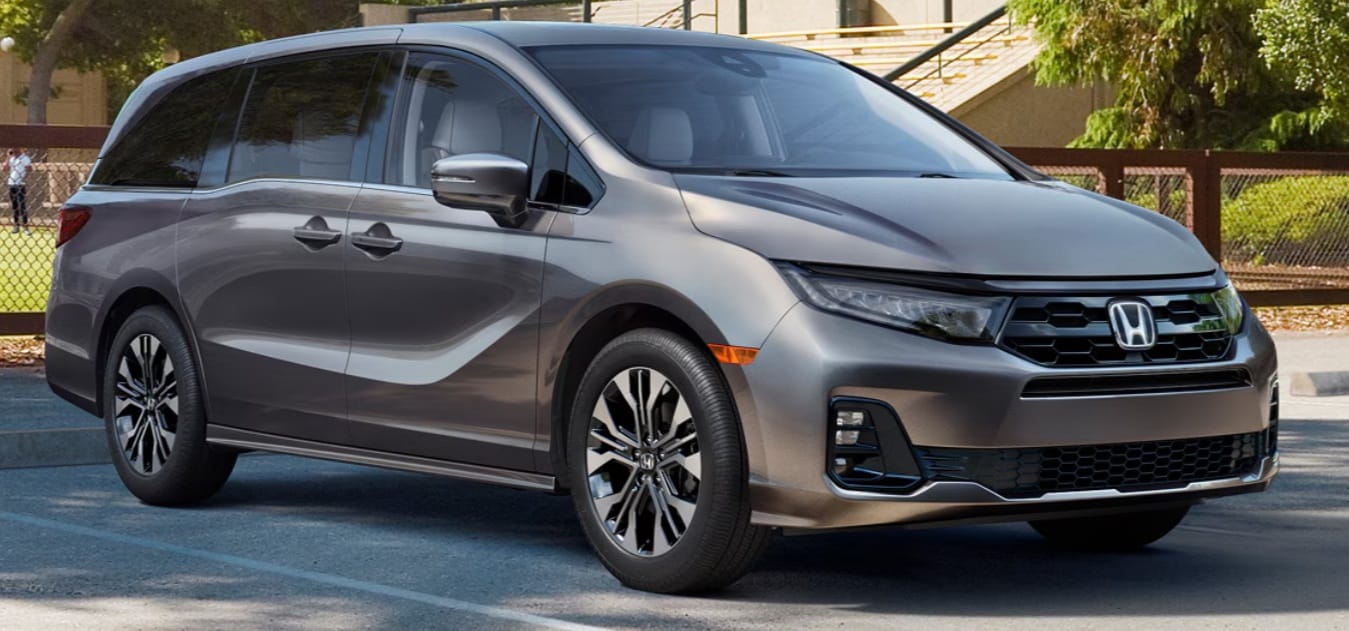 Rental Review: 2027 Chrysler Pacifica Select – If It Ain’t Broke, Does Anybody Care? 17 2026 Honda Odyssey