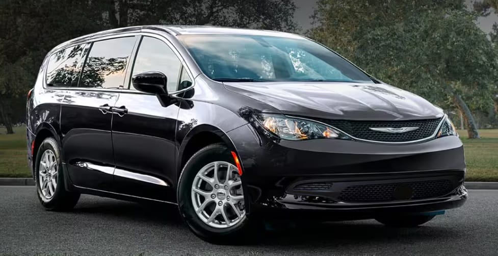 Rental Review: 2027 Chrysler Pacifica Select – If It Ain’t Broke, Does Anybody Care? 5 2027 Chrysler Pacifica LX