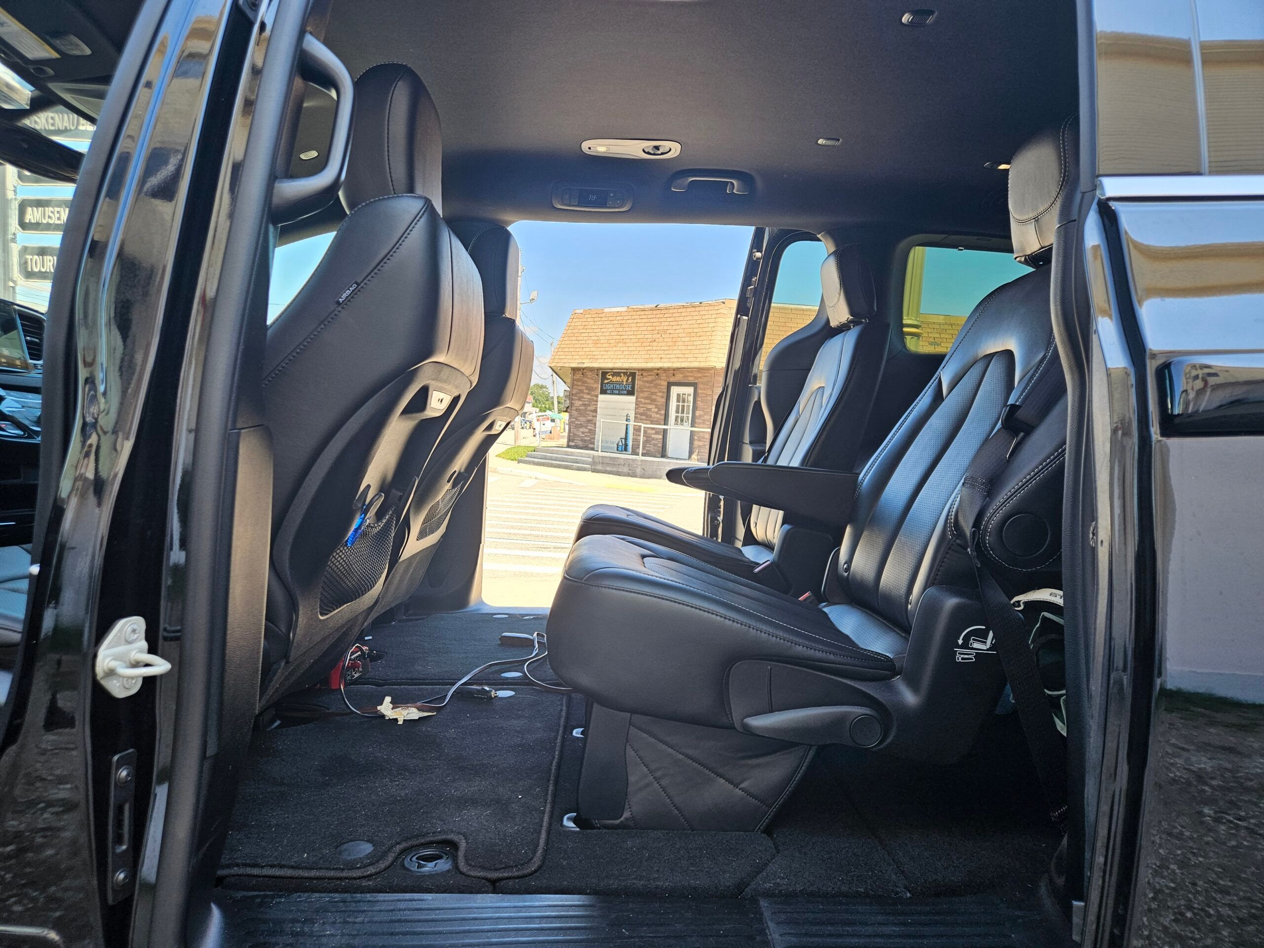 Rental Review: 2027 Chrysler Pacifica Select – If It Ain’t Broke, Does Anybody Care? 9 2027 Chrysler Pacifica Select 21 scaled