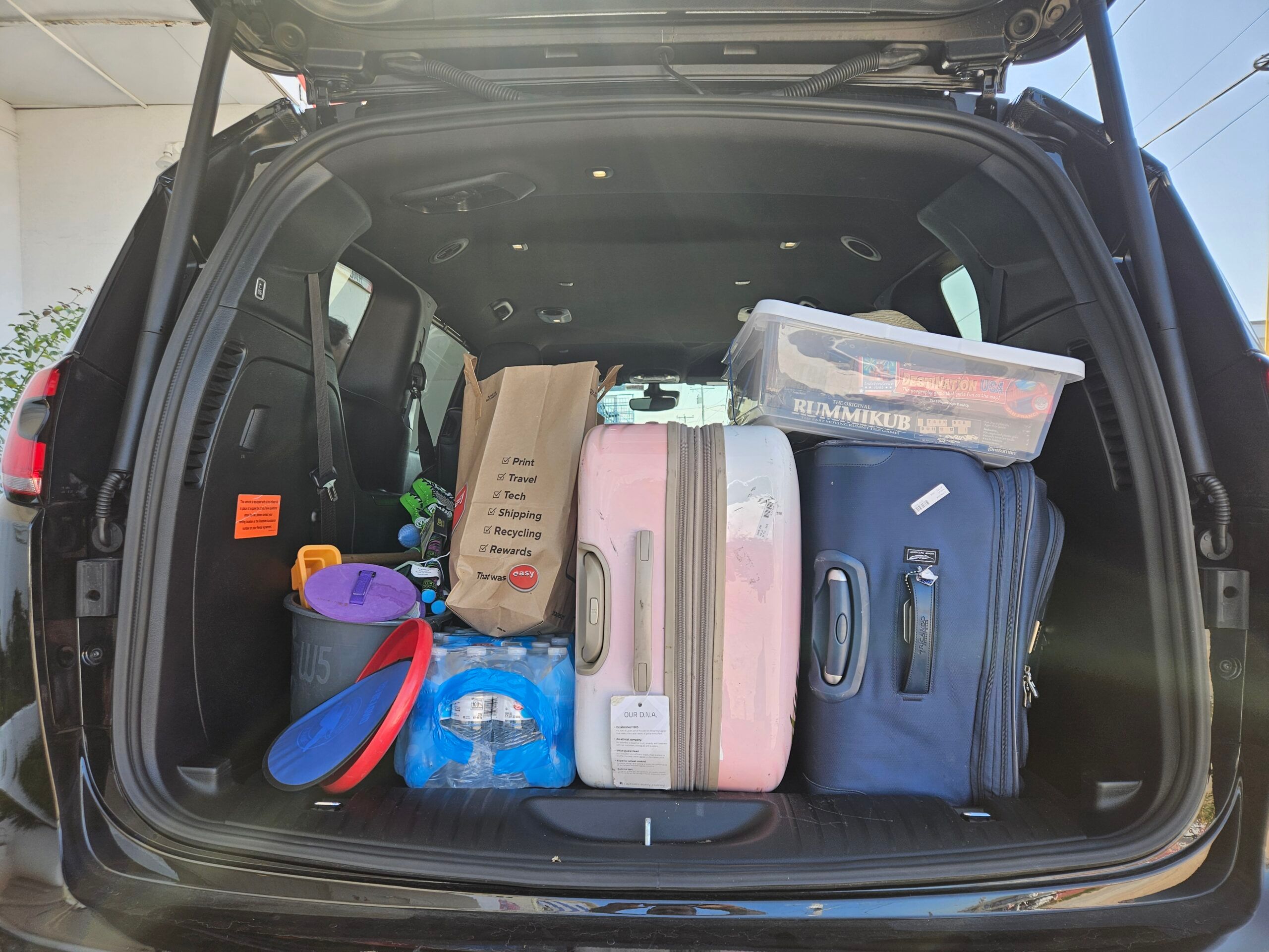 Rental Review: 2027 Chrysler Pacifica Select – If It Ain’t Broke, Does Anybody Care? 2 2027 Chrysler Pacifica Select 4 scaled