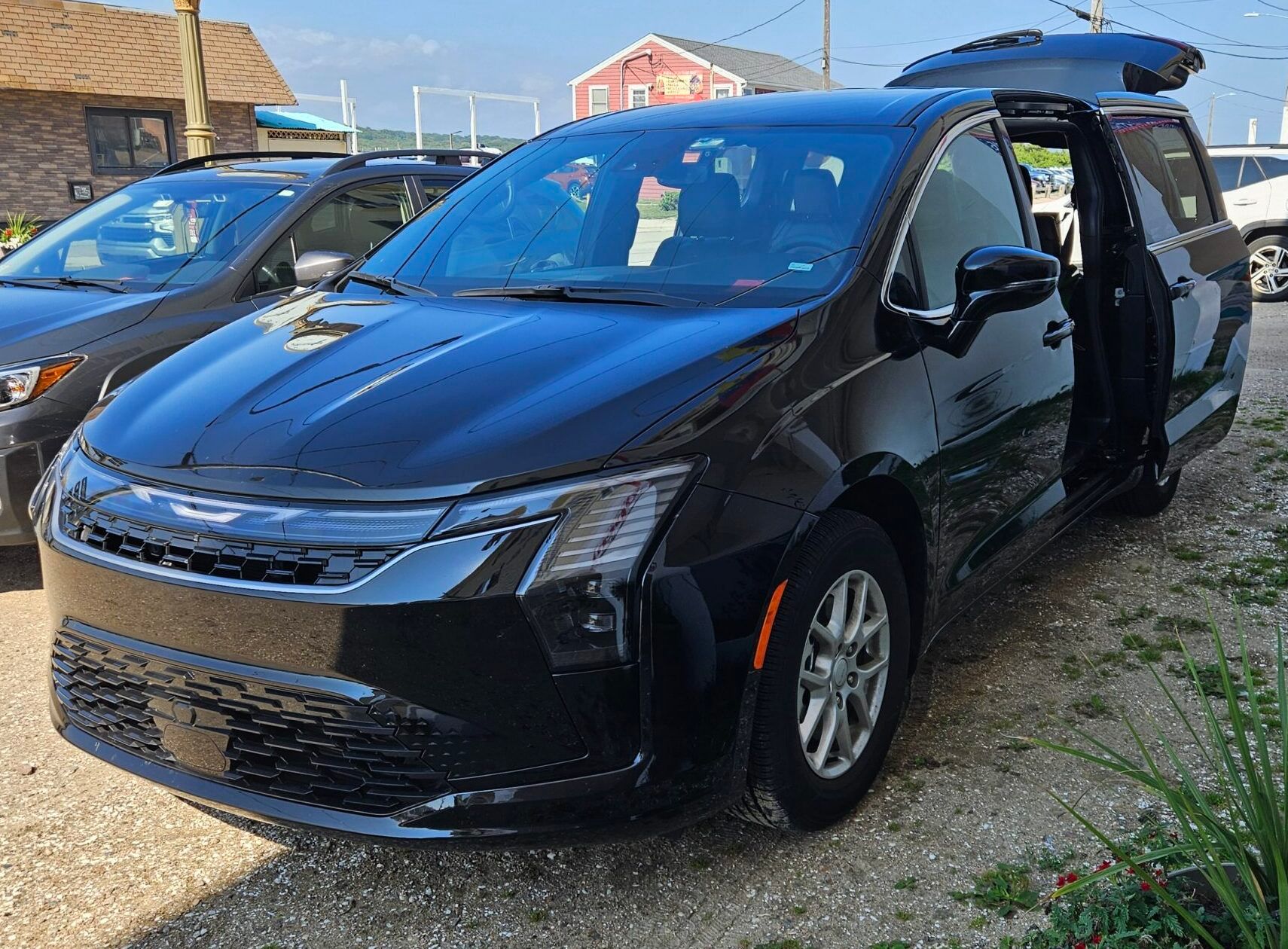 Rental Review: 2027 Chrysler Pacifica Select – If It Ain’t Broke, Does Anybody Care? 12 2027 Chrysler Pacifica Select 8 scaled e1789836628511