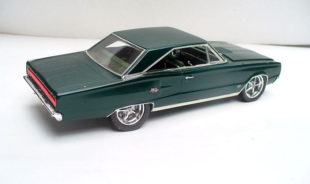 Cruising Woodward - Hot Rods & Customs In Scale 16 67RTGr4