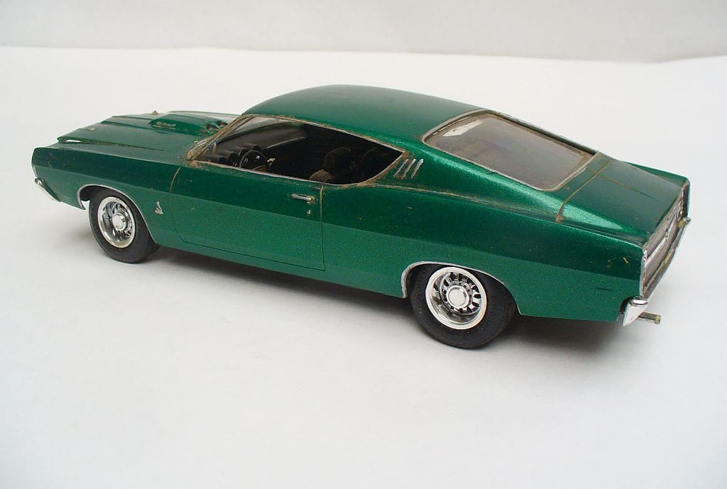 From Fairlane to Gran Torino: Ford’s Intermediate Cars in Scale Models, 1962-1976 14 69TorinoGrn2