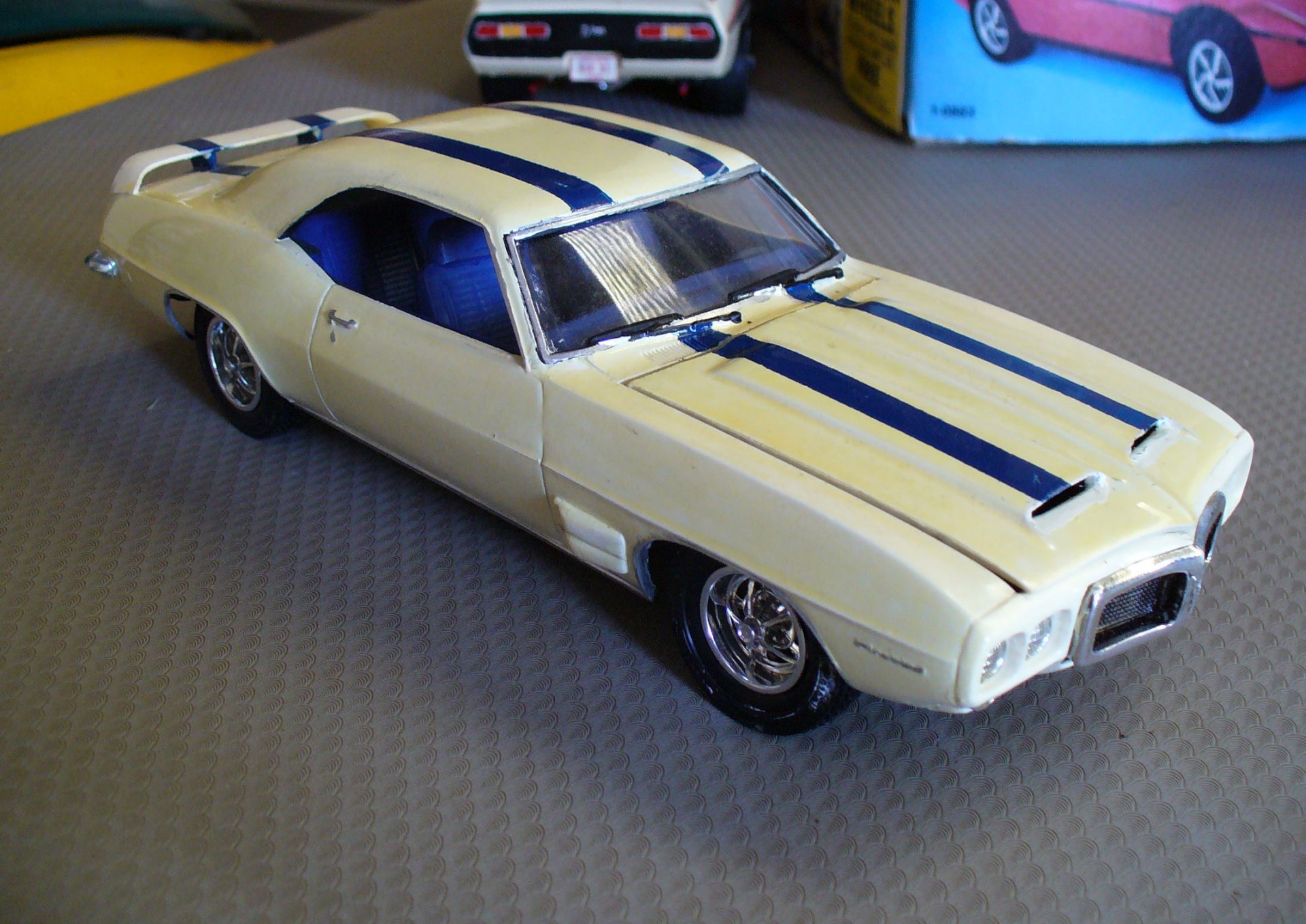From Pinstripes to Racing Stripes in Scale Models: A Quick Look At The Evolution Of Car Trim And Graphics, Part 1 24 69transAm1