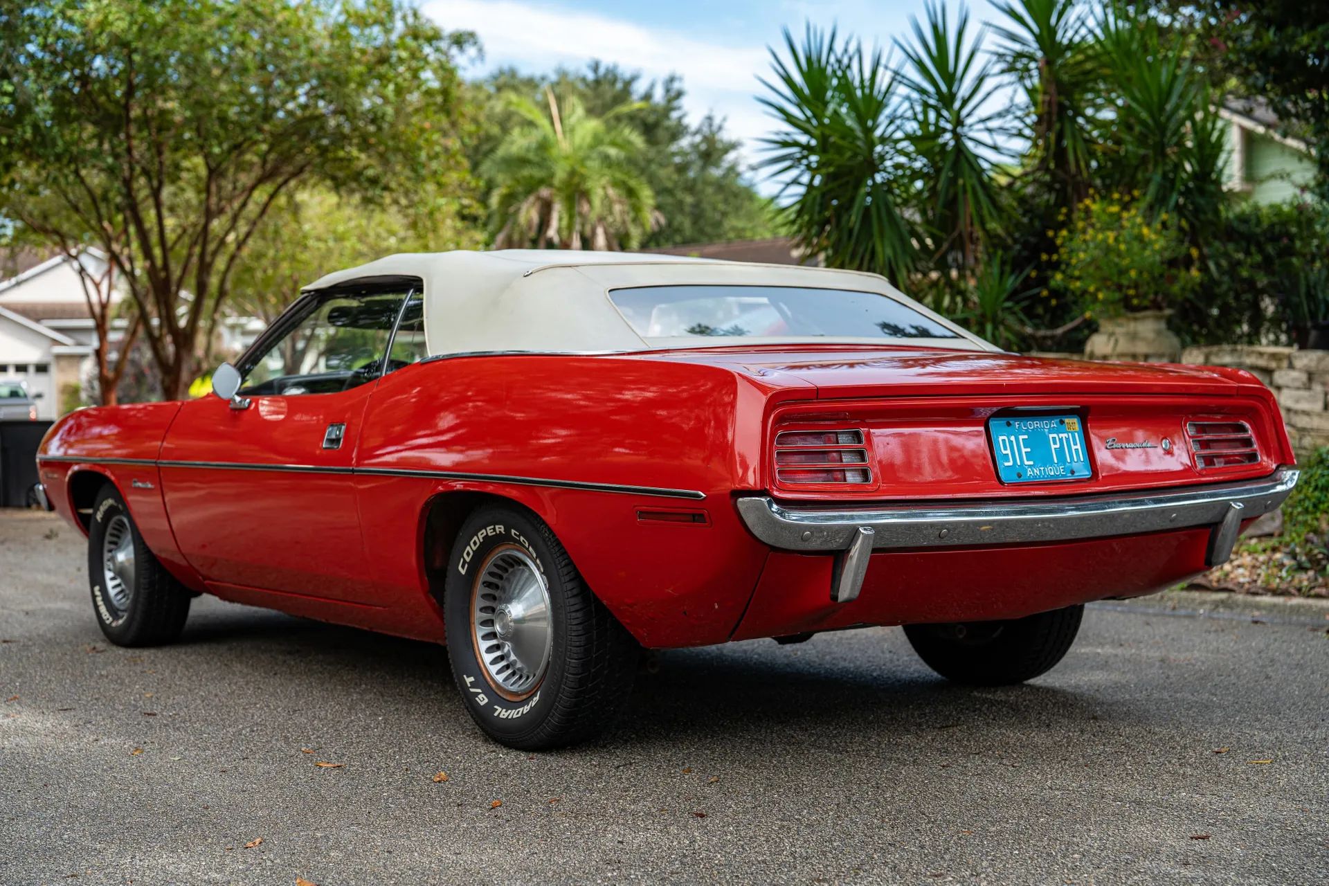 Driver rear 3q picture of red 1970 Plymouth Barracuda Convertible