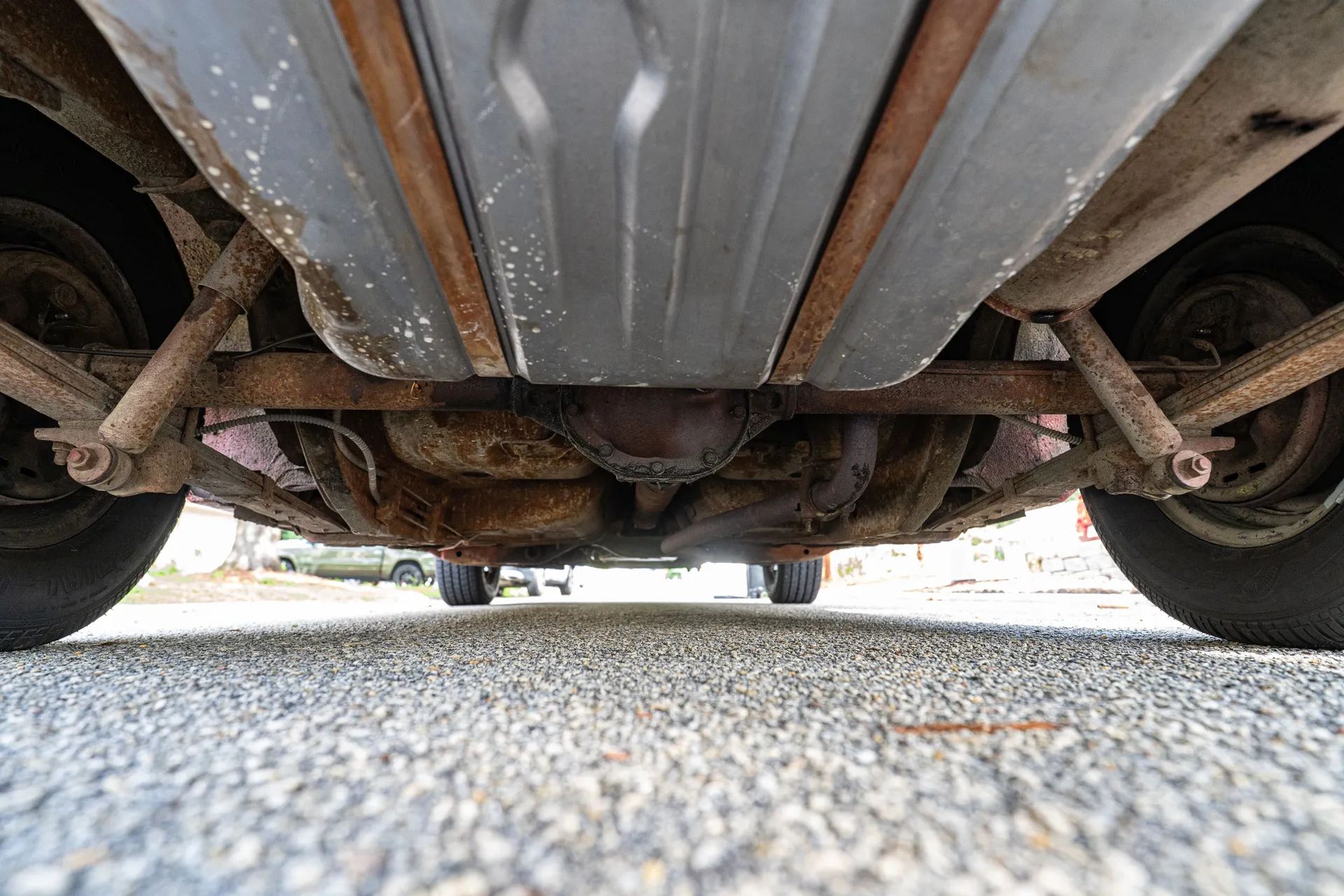 1970 Plymouth Barracuda gas tank and undercarriage