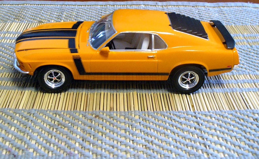 Cruising Woodward - Hot Rods & Customs In Scale 37 70 Boss 302 5