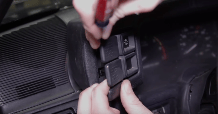 1988 Mustang GT Convertible: Why It Took Over Two Hours To Replace The Speedometer Cable 5 88 Mustang 2