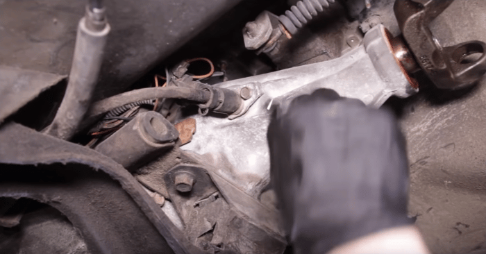 1988 Mustang GT Convertible: Why It Took Over Two Hours To Replace The Speedometer Cable 12 Speedometer cable and speed sensor mounted to transmission